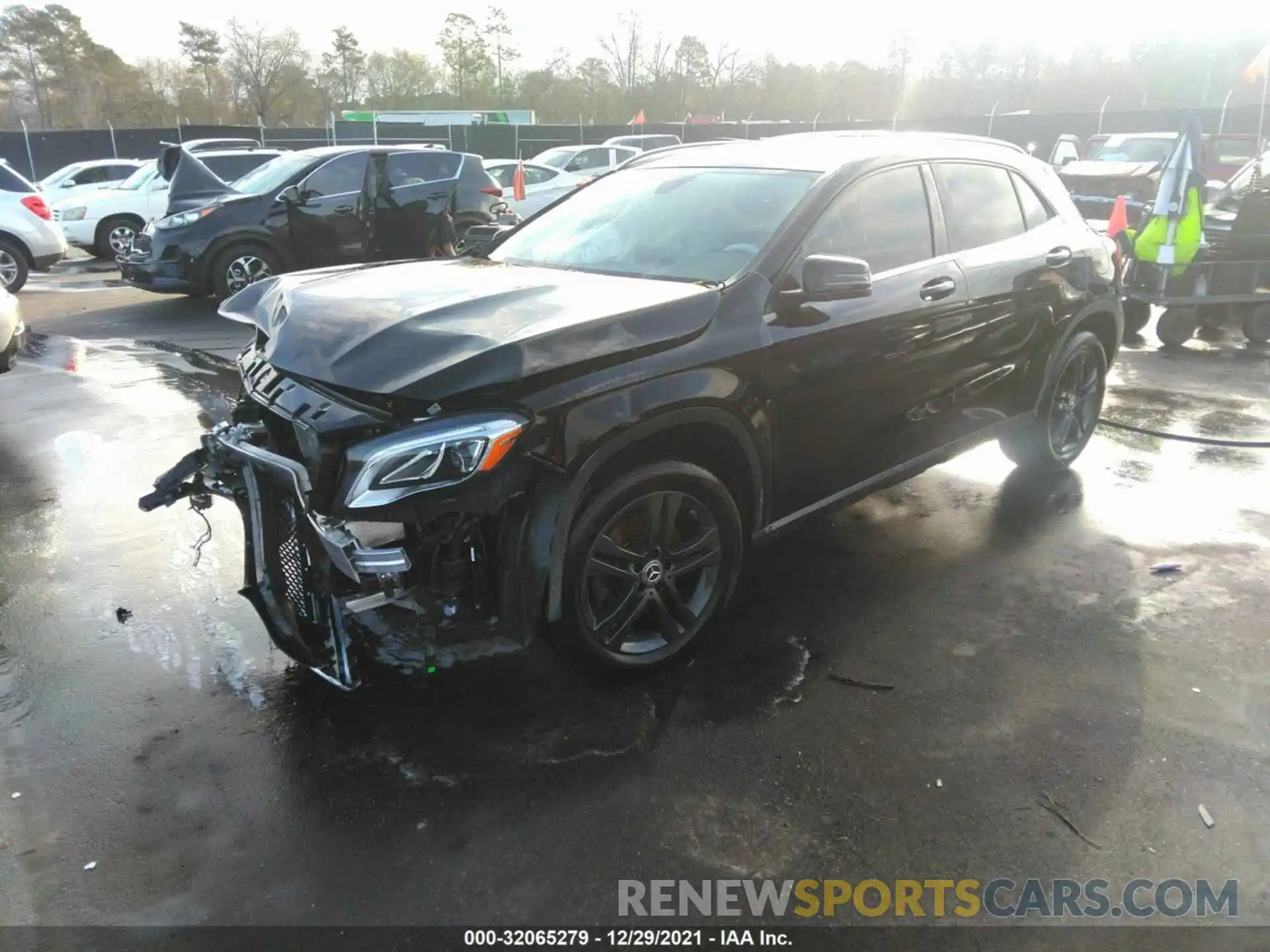 2 Photograph of a damaged car WDCTG4EB6LU028807 MERCEDES-BENZ GLA 2020