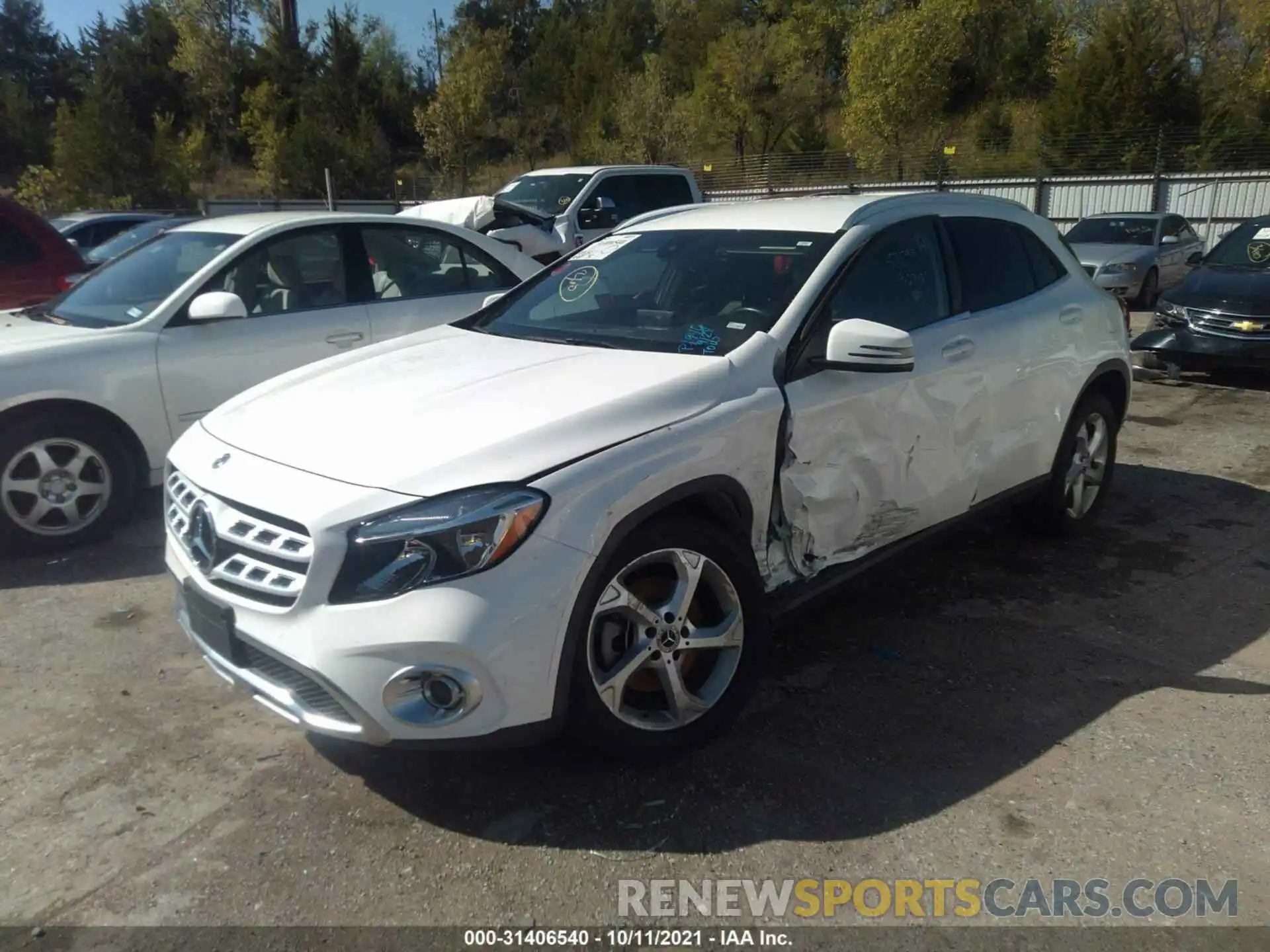 2 Photograph of a damaged car WDCTG4EB8LU023835 MERCEDES-BENZ GLA 2020