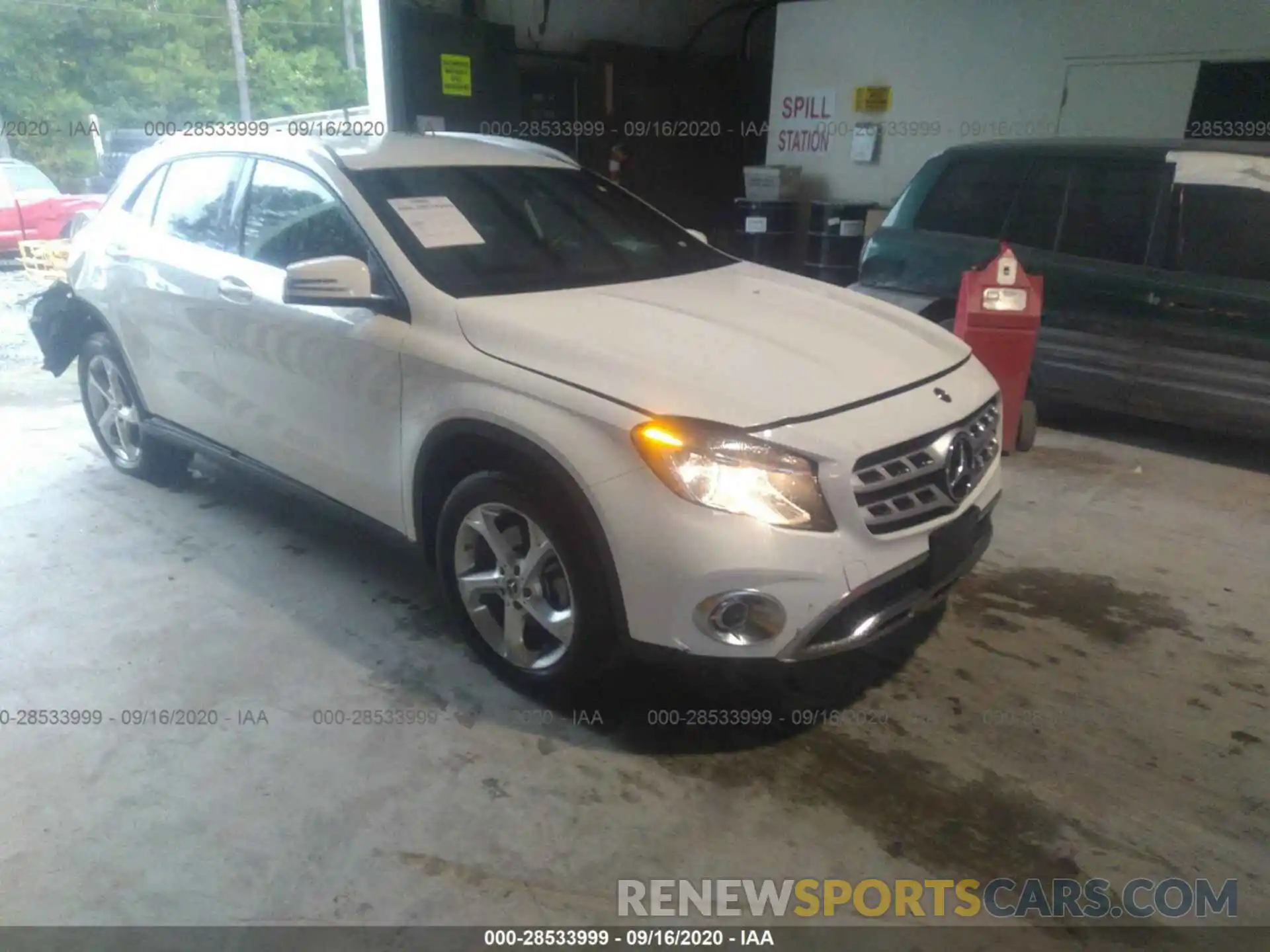 1 Photograph of a damaged car WDCTG4EB9LU025237 MERCEDES-BENZ GLA 2020