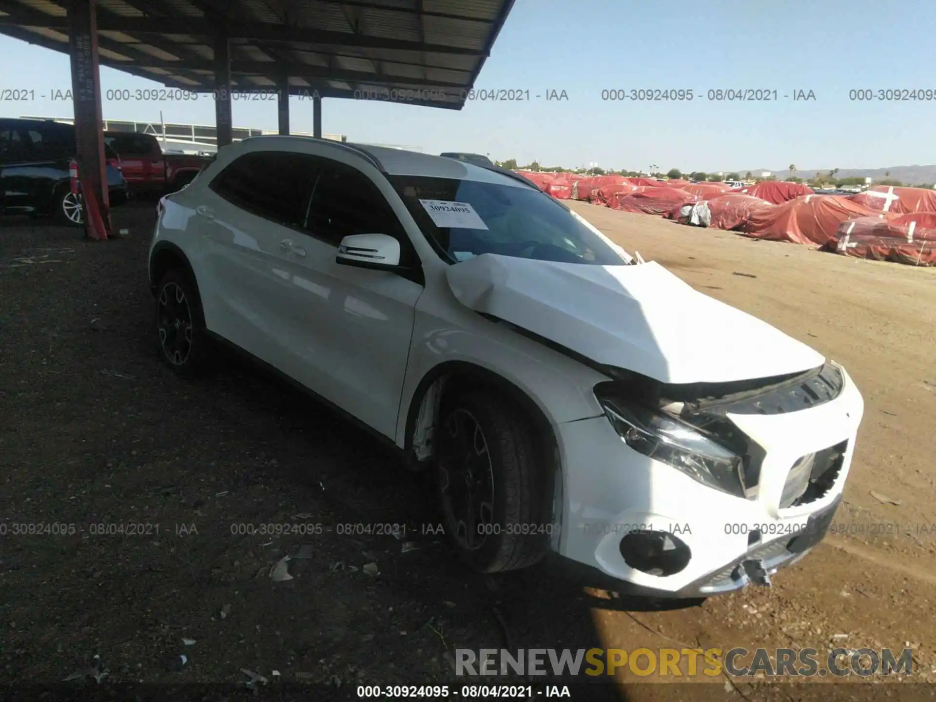 1 Photograph of a damaged car WDCTG4EBXLU027837 MERCEDES-BENZ GLA 2020