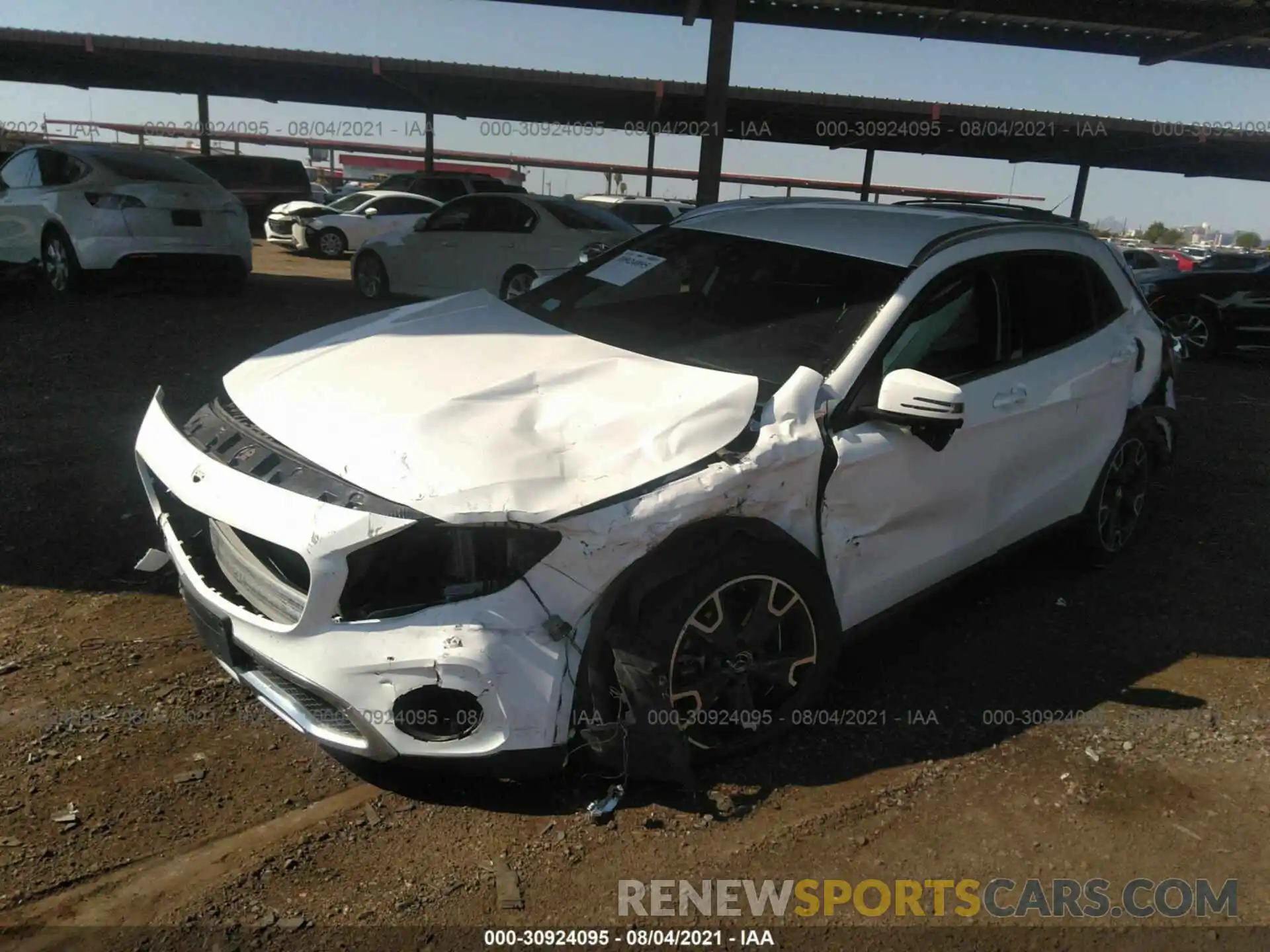 2 Photograph of a damaged car WDCTG4EBXLU027837 MERCEDES-BENZ GLA 2020