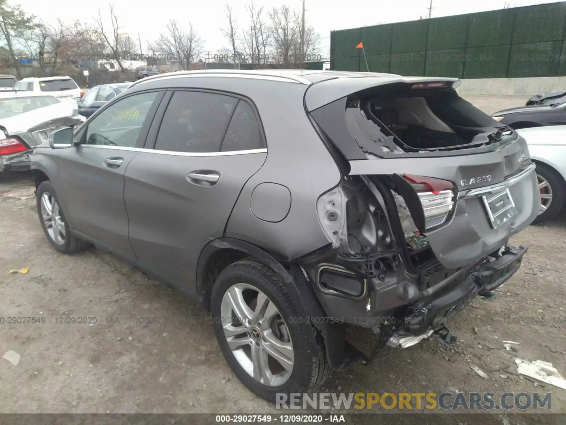 3 Photograph of a damaged car WDCTG4GB0LJ659955 MERCEDES-BENZ GLA 2020