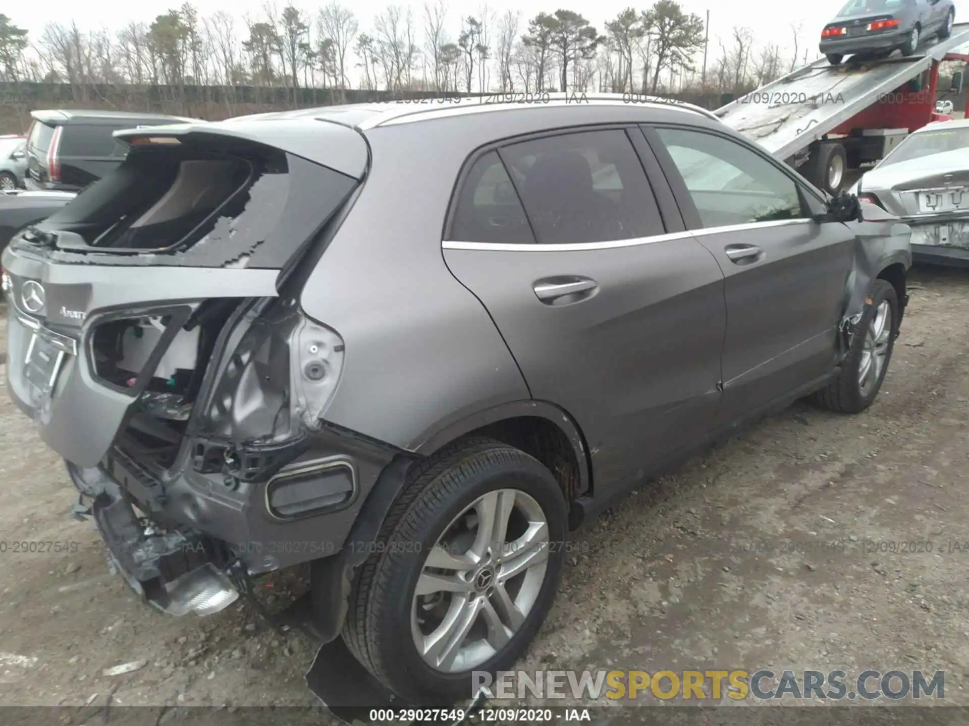 4 Photograph of a damaged car WDCTG4GB0LJ659955 MERCEDES-BENZ GLA 2020