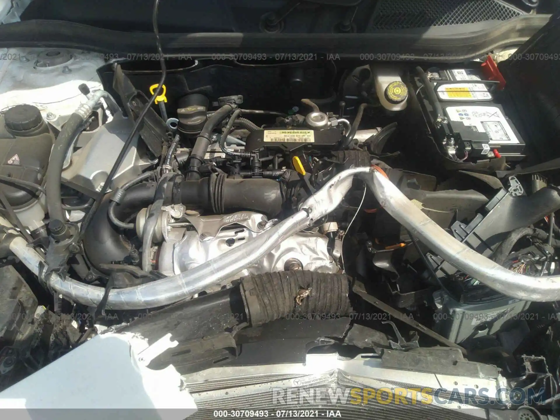 10 Фотография поврежденного автомобиля WDCTG4GB2LU021723 MERCEDES-BENZ GLA 2020