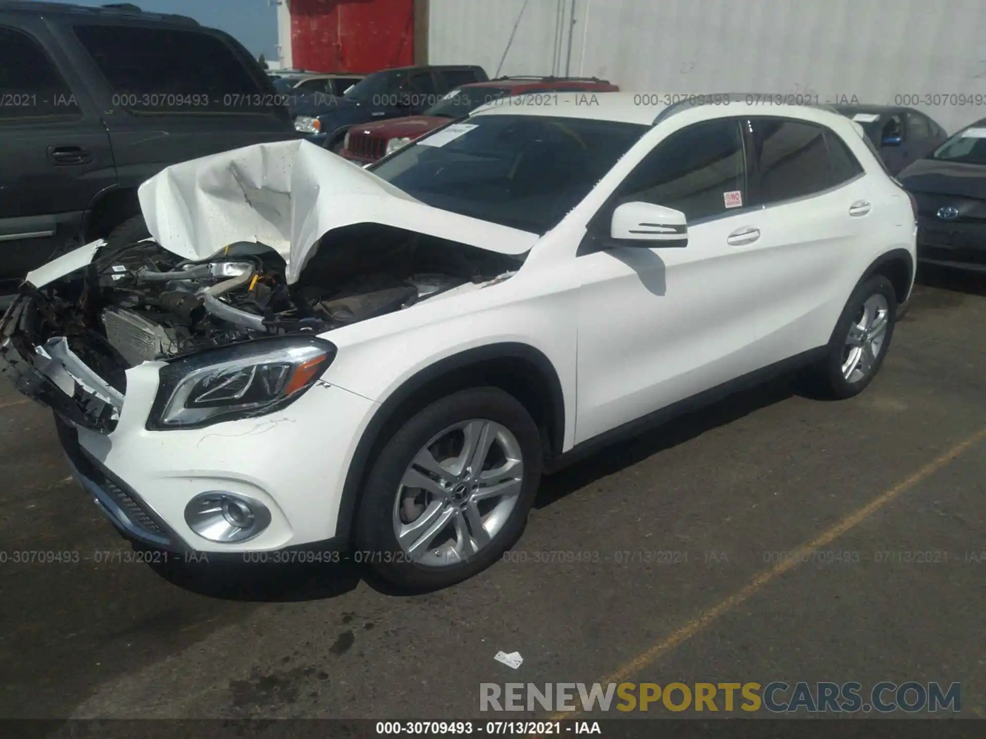 2 Photograph of a damaged car WDCTG4GB2LU021723 MERCEDES-BENZ GLA 2020