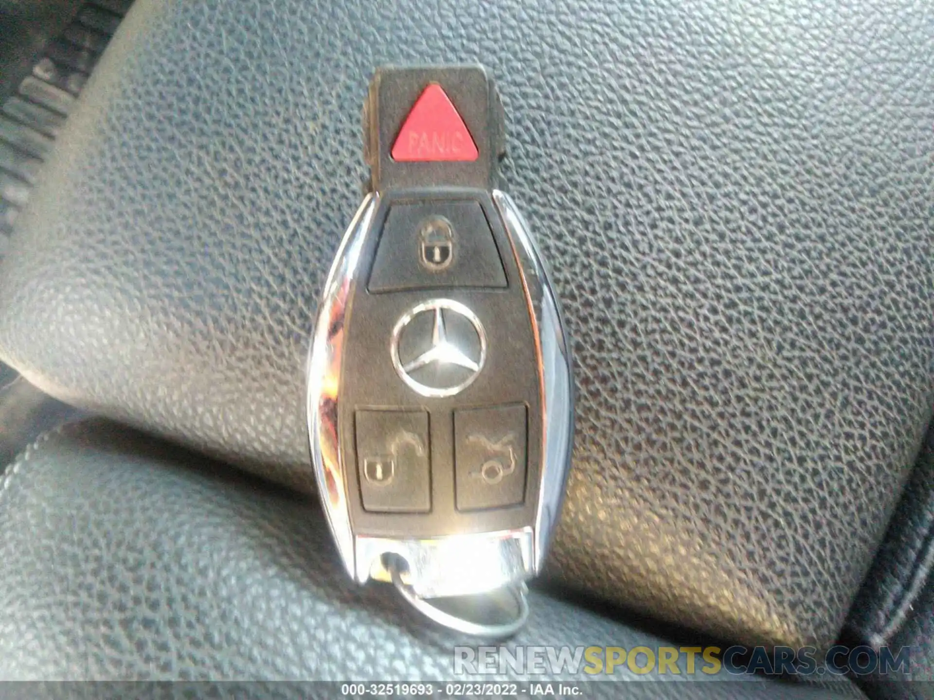 11 Фотография поврежденного автомобиля WDCTG4GB4LJ649817 MERCEDES-BENZ GLA 2020