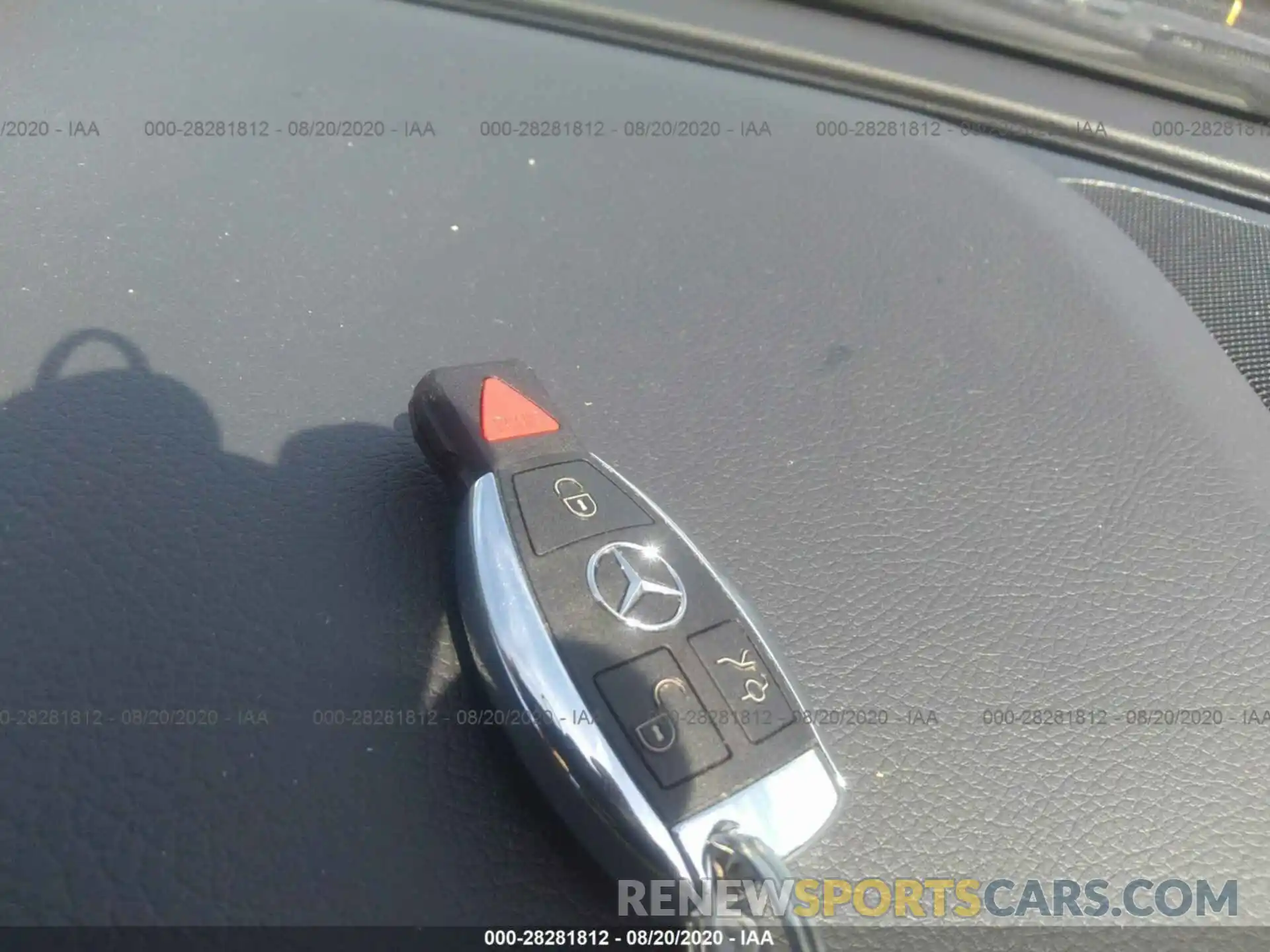 11 Photograph of a damaged car WDCTG4GB4LJ688794 MERCEDES-BENZ GLA 2020