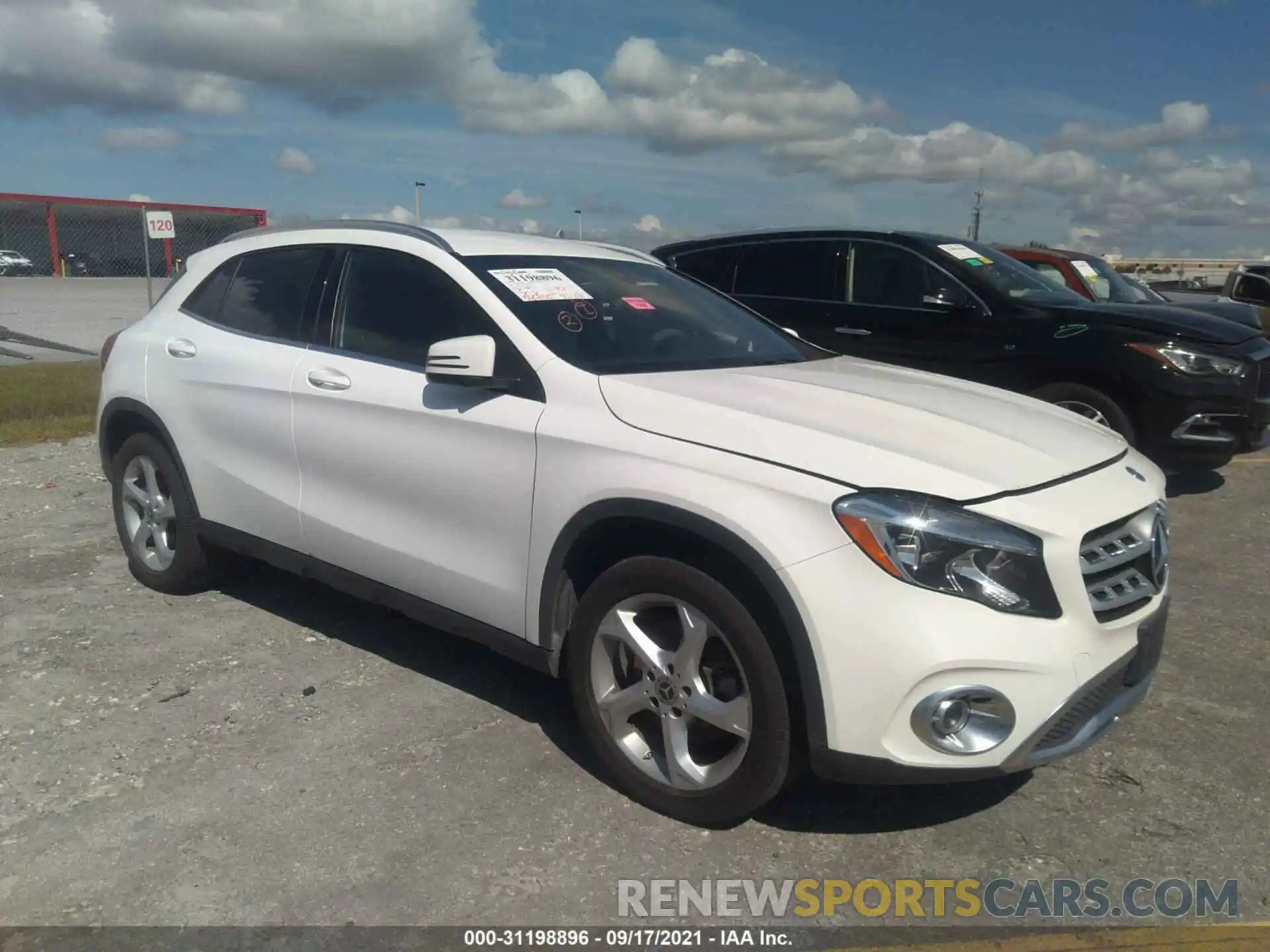 1 Photograph of a damaged car WDCTG4GB4LU026681 MERCEDES-BENZ GLA 2020