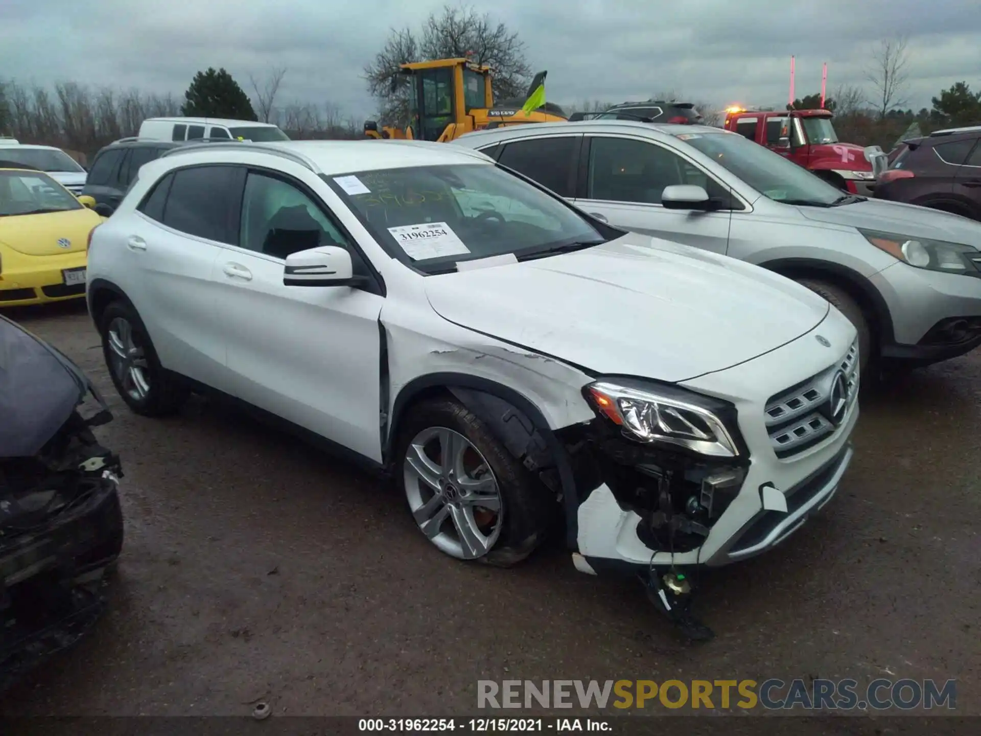 1 Photograph of a damaged car WDCTG4GB4LU028267 MERCEDES-BENZ GLA 2020