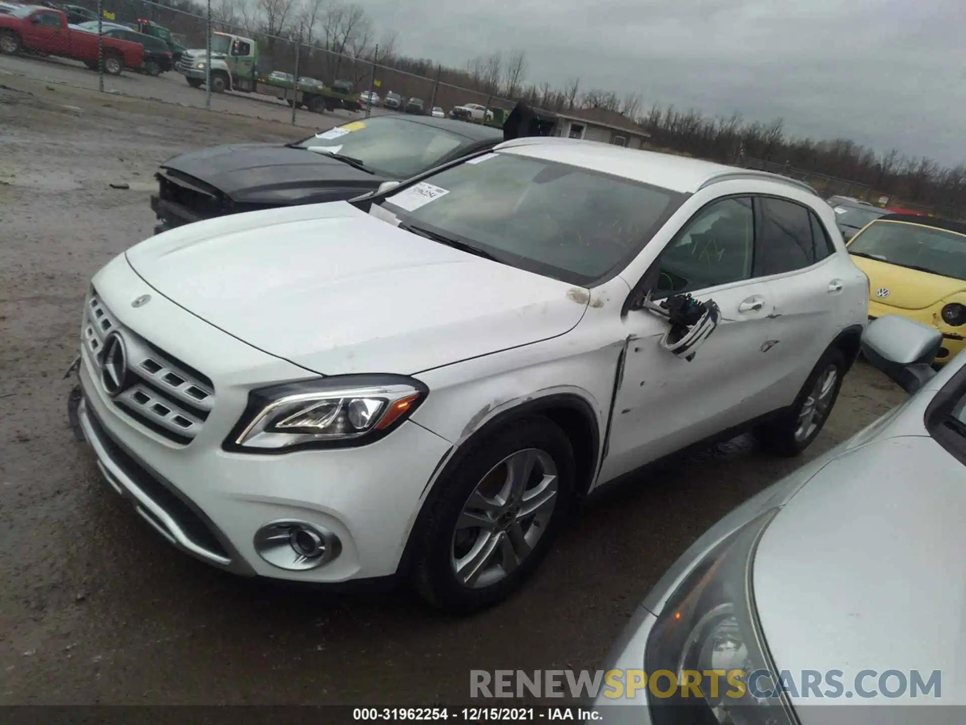 2 Photograph of a damaged car WDCTG4GB4LU028267 MERCEDES-BENZ GLA 2020