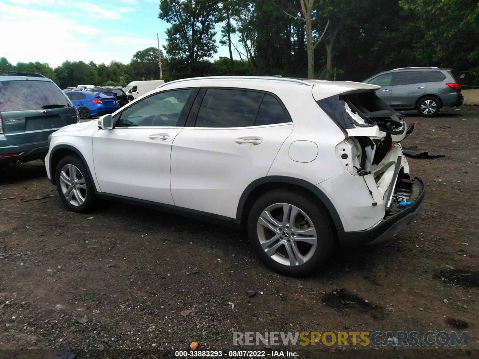 3 Photograph of a damaged car WDCTG4GB5LU027371 MERCEDES-BENZ GLA 2020