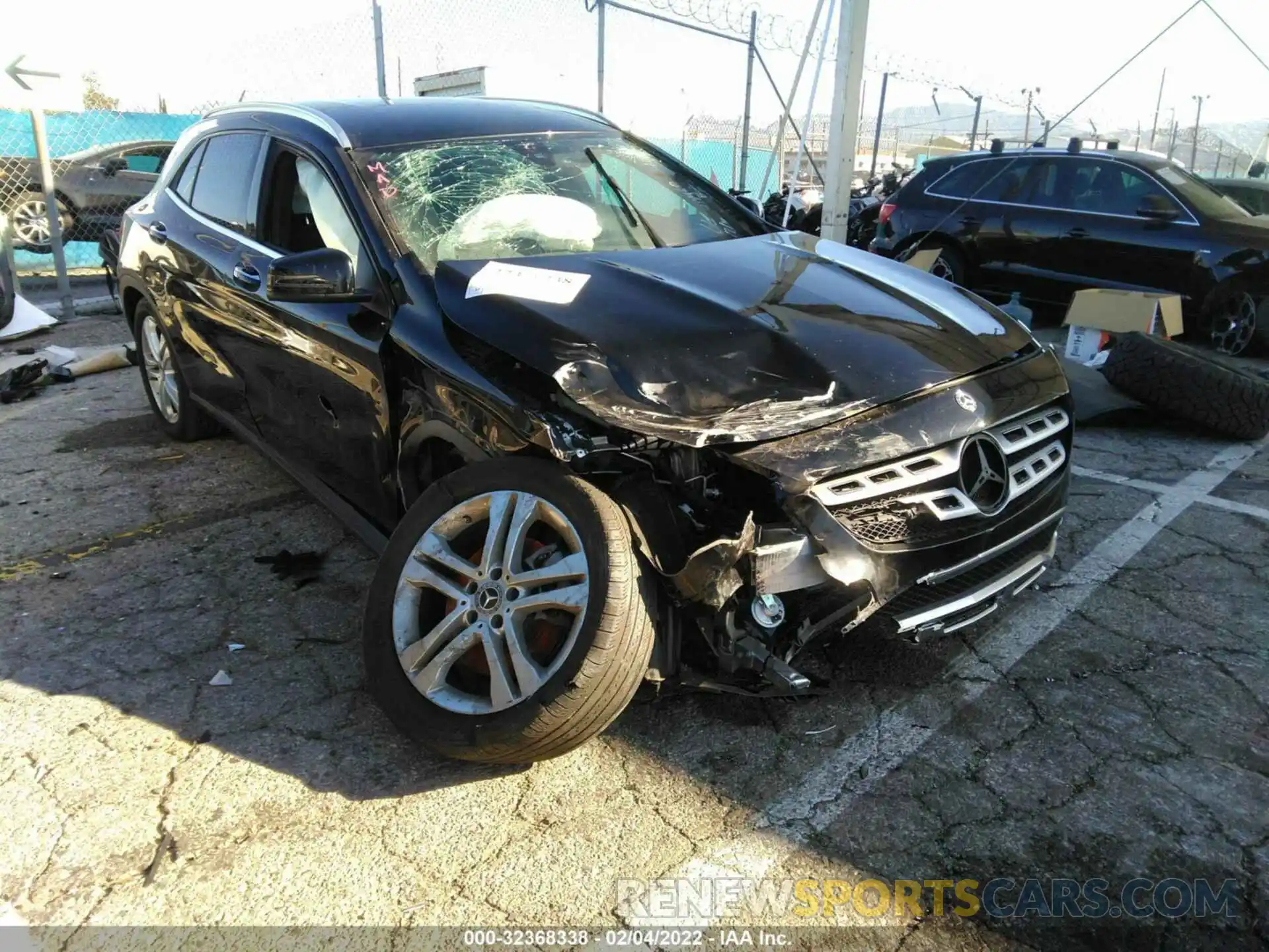 1 Photograph of a damaged car WDCTG4GB6LJ660544 MERCEDES-BENZ GLA 2020