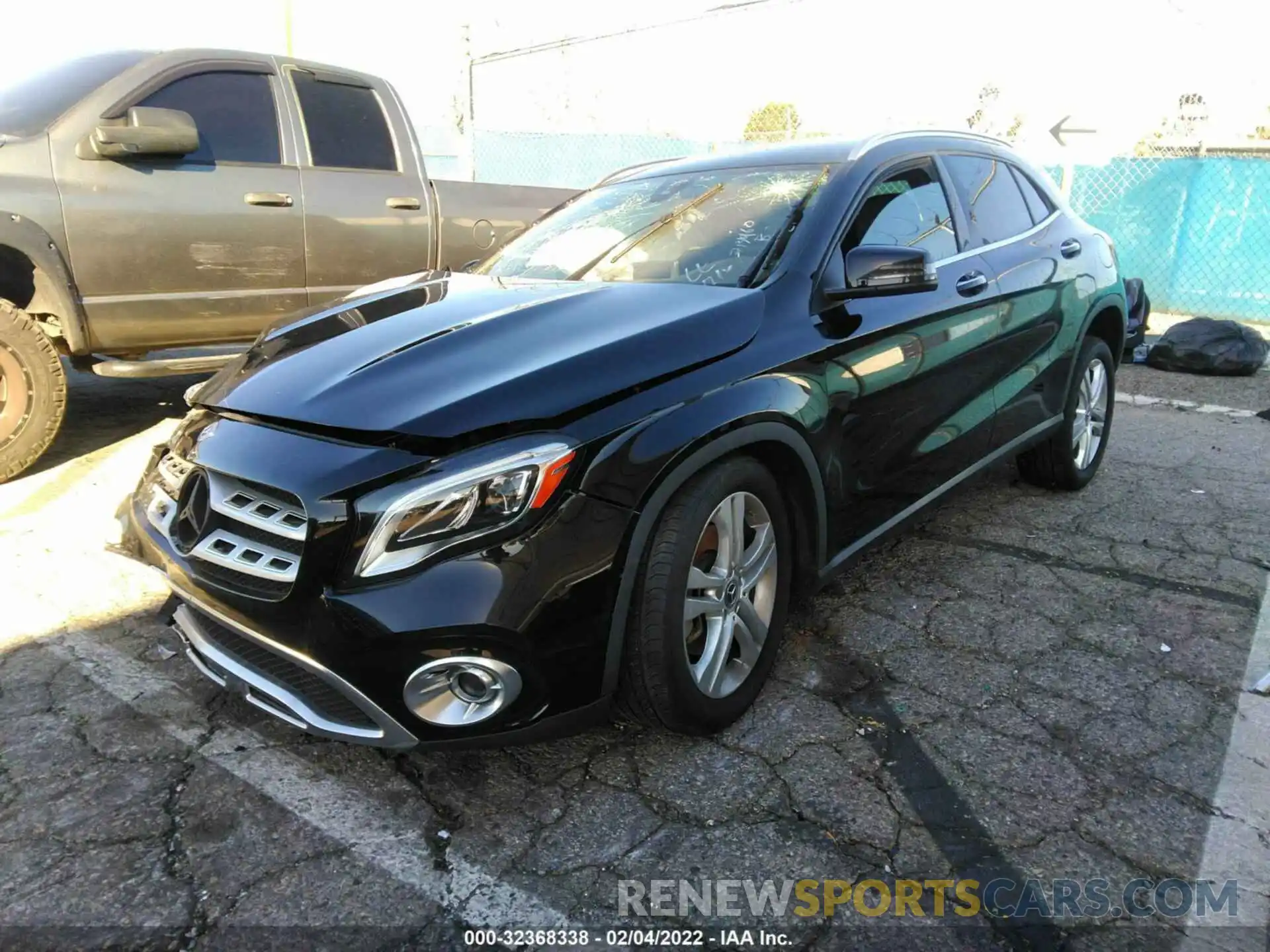 2 Photograph of a damaged car WDCTG4GB6LJ660544 MERCEDES-BENZ GLA 2020