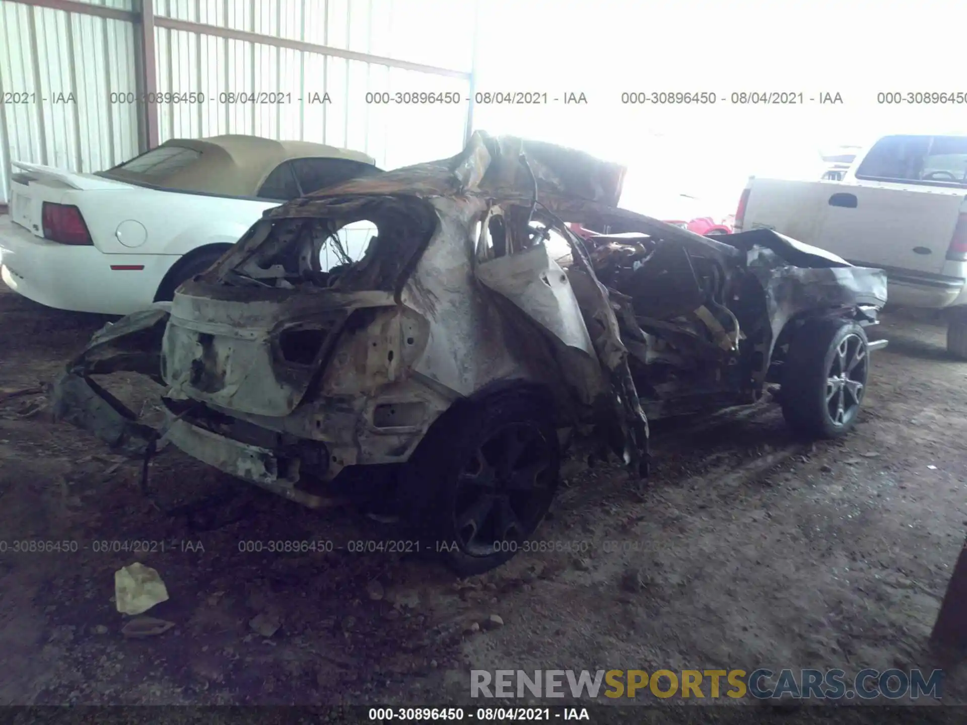 4 Photograph of a damaged car WDCTG4GB7LU026108 MERCEDES-BENZ GLA 2020