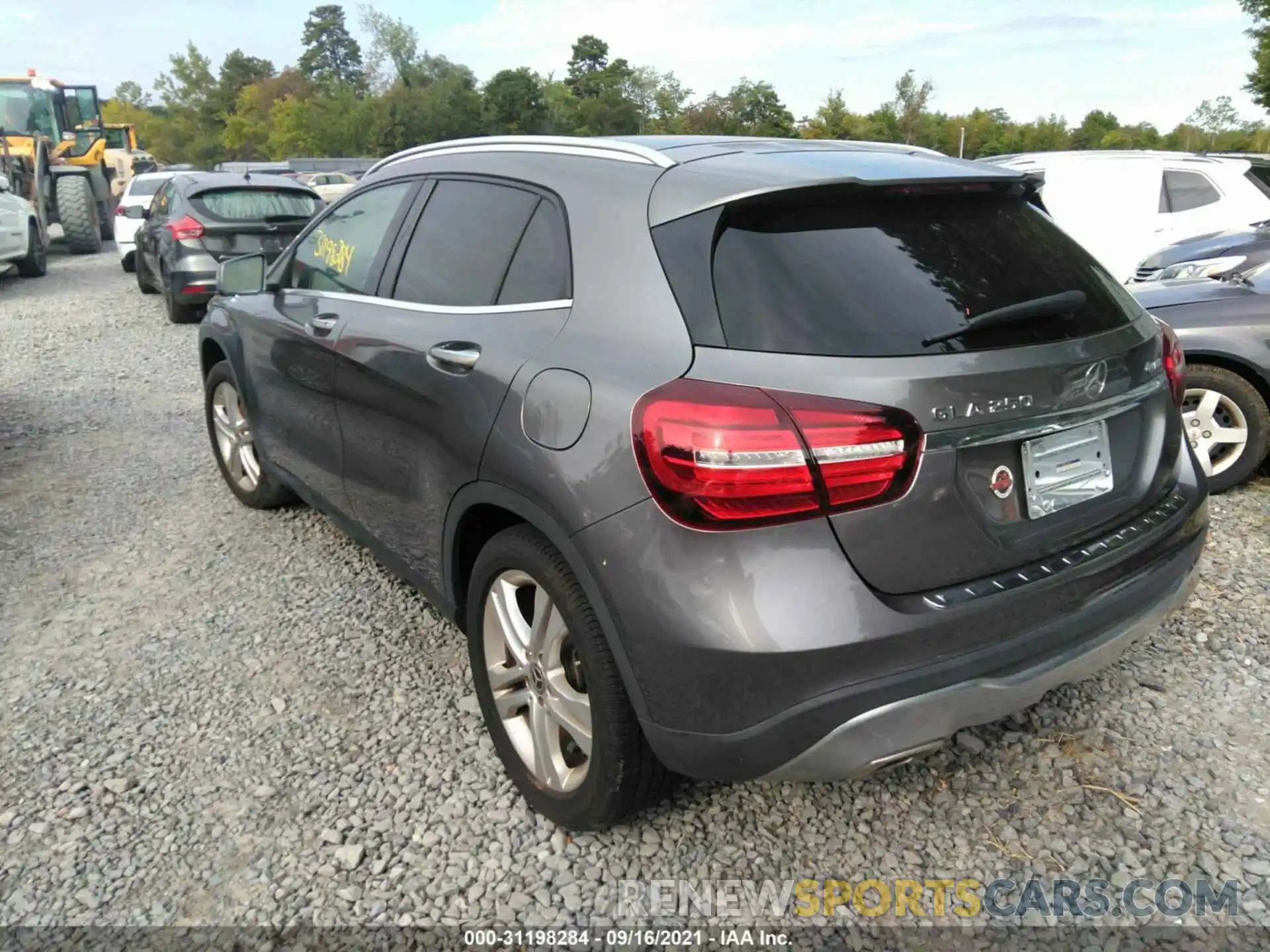 3 Photograph of a damaged car WDCTG4GB8LJ658911 MERCEDES-BENZ GLA 2020