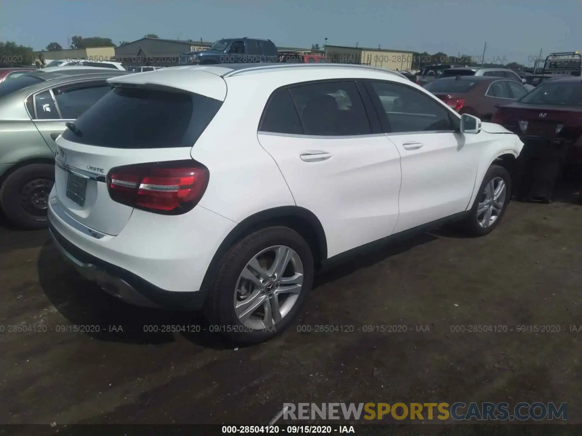 4 Photograph of a damaged car WDCTG4GB8LU028787 MERCEDES-BENZ GLA 2020