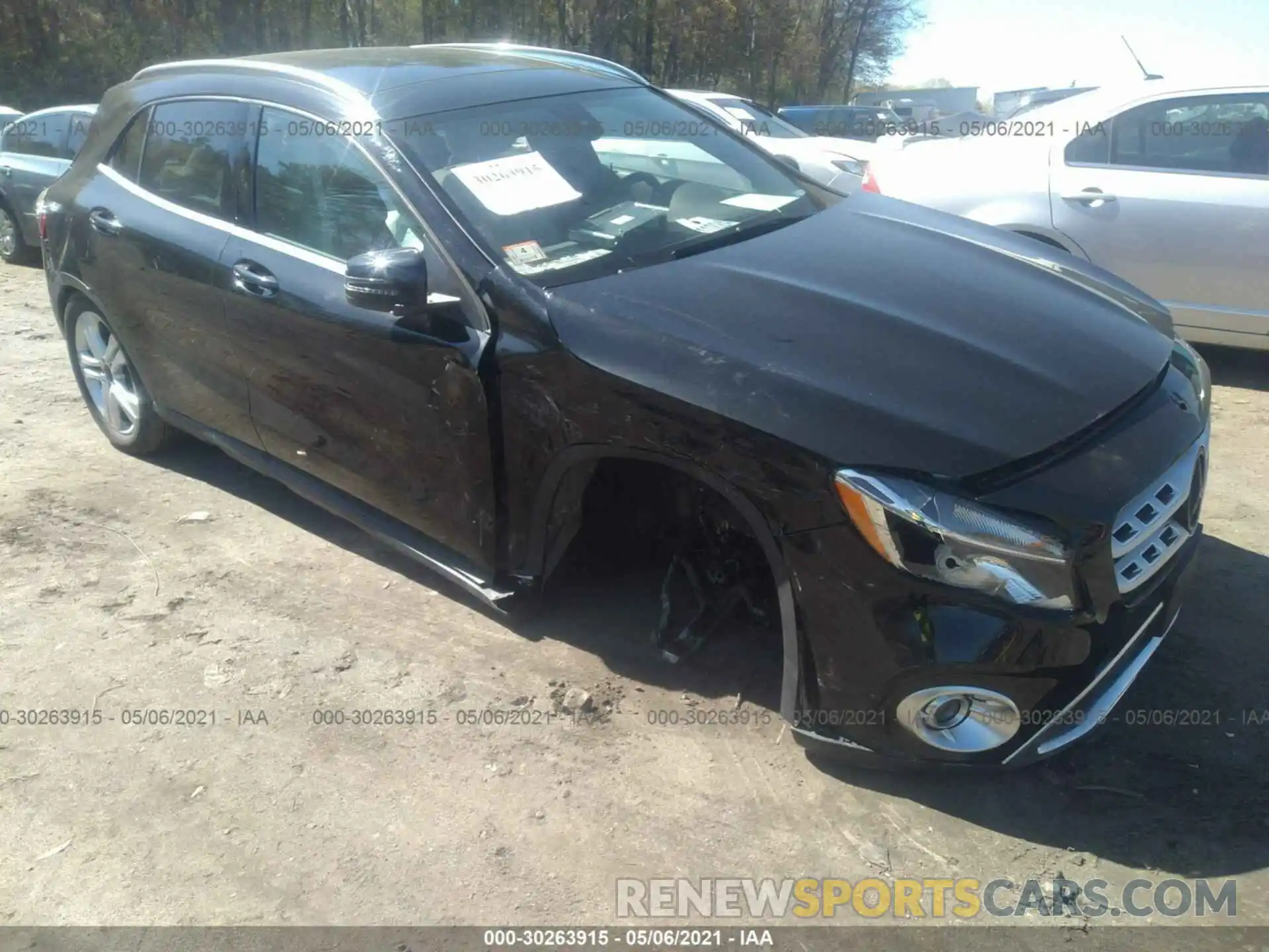 1 Photograph of a damaged car WDCTG4GBXLJ666900 MERCEDES-BENZ GLA 2020