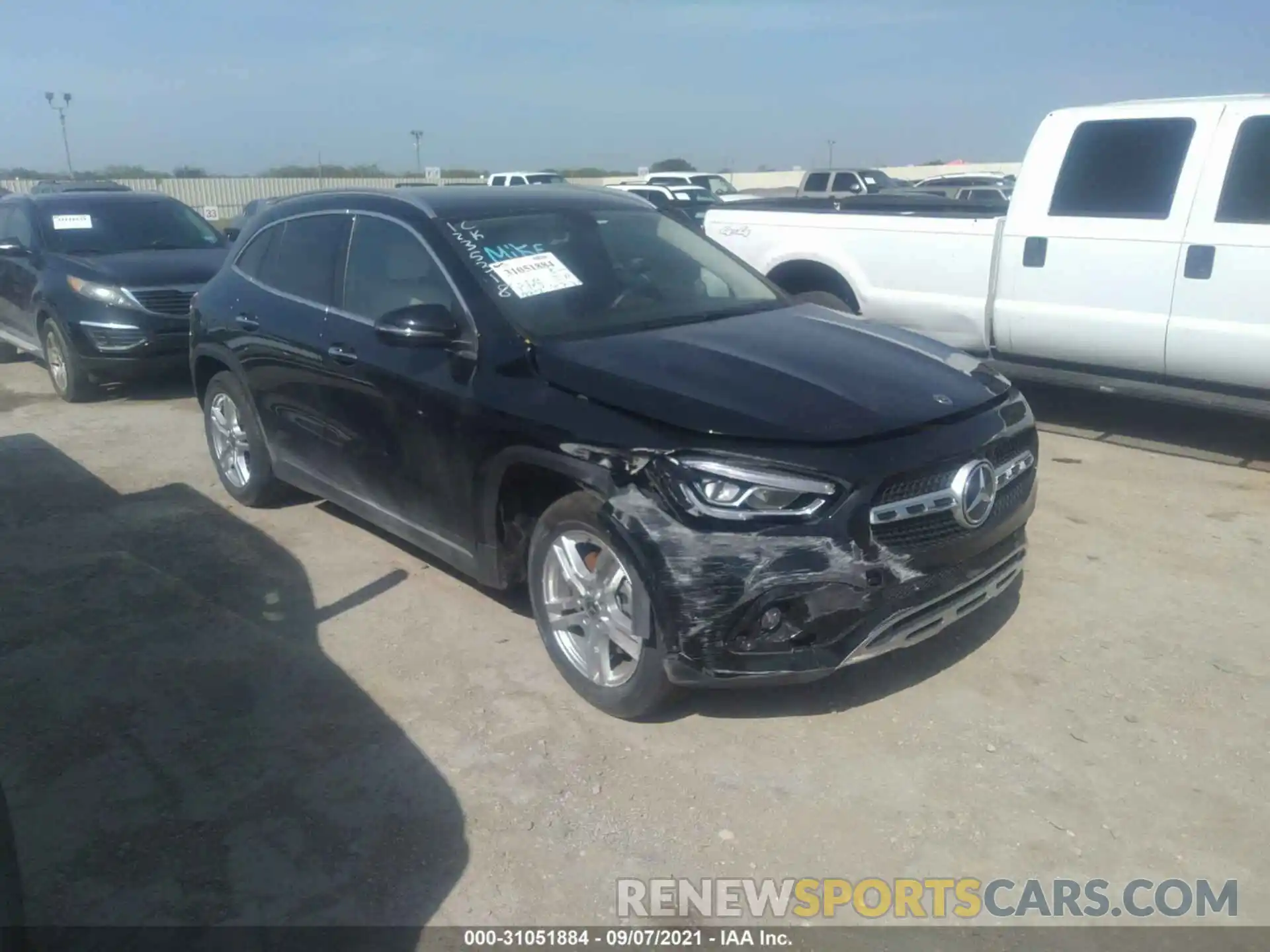 1 Photograph of a damaged car W1N4N4GB1MJ168062 MERCEDES-BENZ GLA 2021