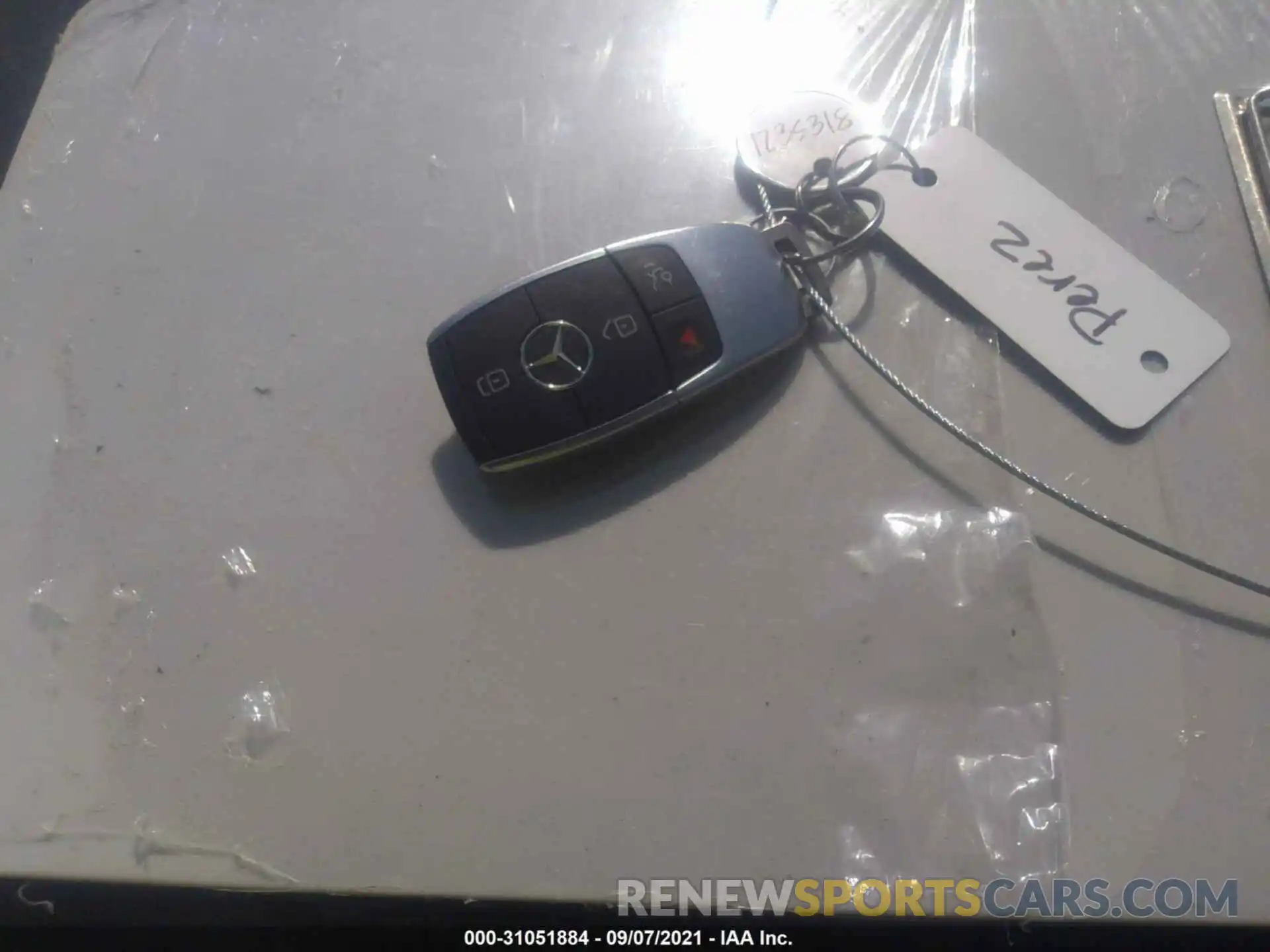 11 Photograph of a damaged car W1N4N4GB1MJ168062 MERCEDES-BENZ GLA 2021