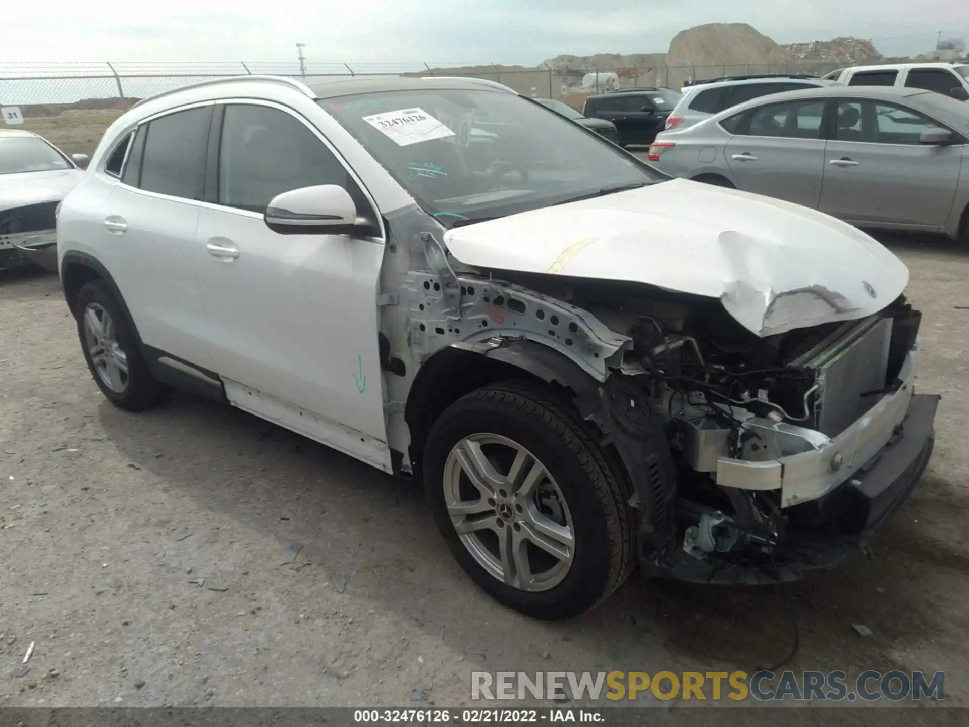 1 Photograph of a damaged car W1N4N4GB2MJ259101 MERCEDES-BENZ GLA 2021