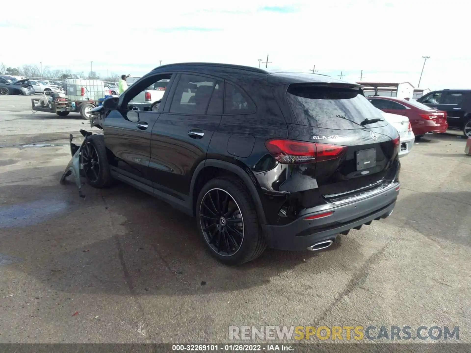 3 Photograph of a damaged car W1N4N4GB2MJ273452 MERCEDES-BENZ GLA 2021