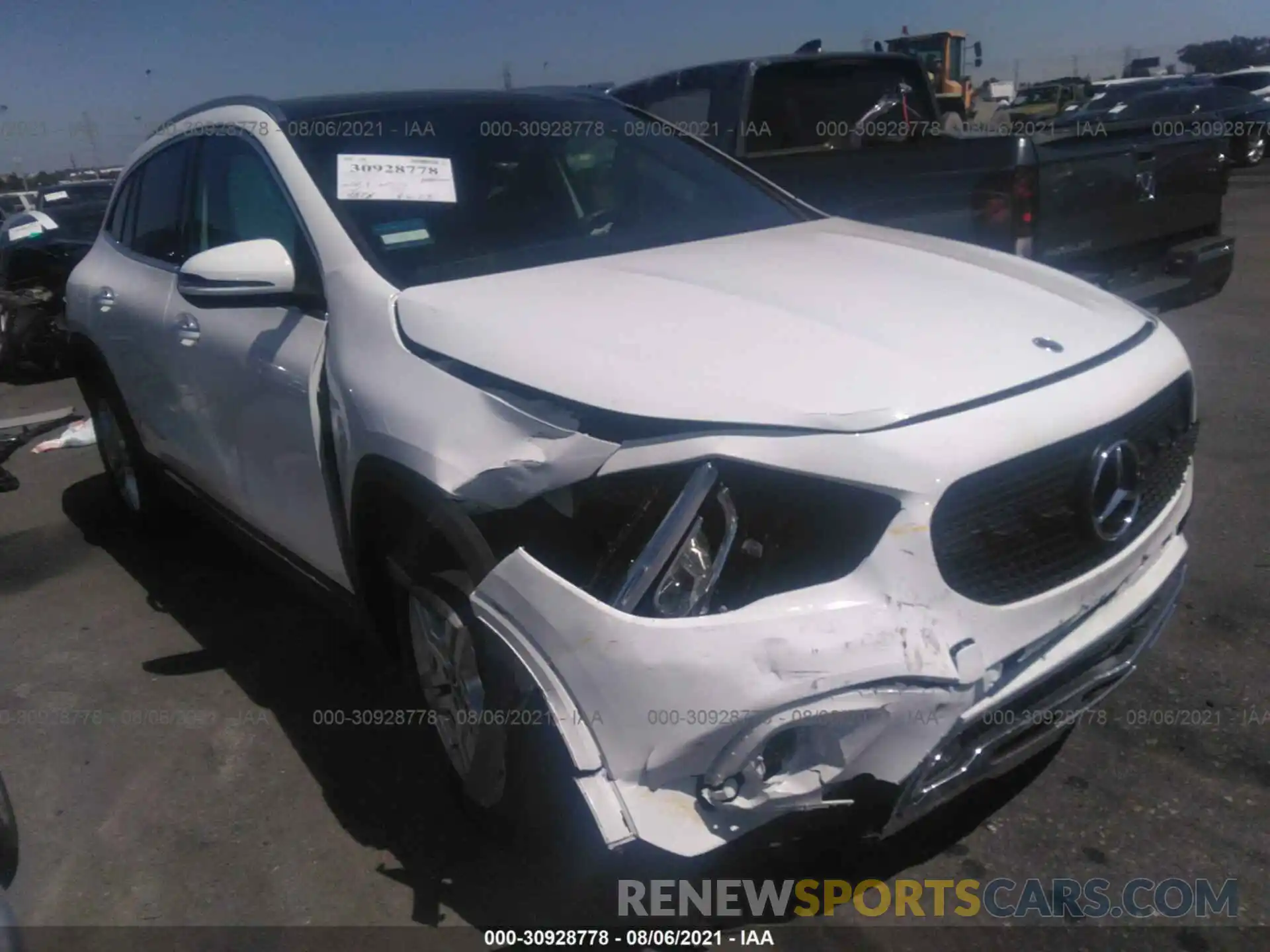 1 Photograph of a damaged car W1N4N4GB3MJ252044 MERCEDES-BENZ GLA 2021