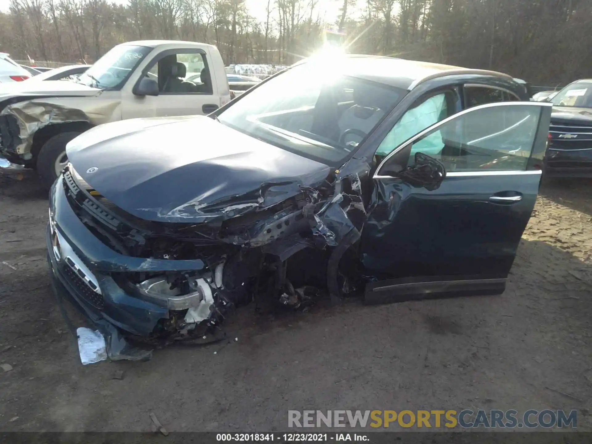 2 Photograph of a damaged car W1N4N4GB4MJ164006 MERCEDES-BENZ GLA 2021