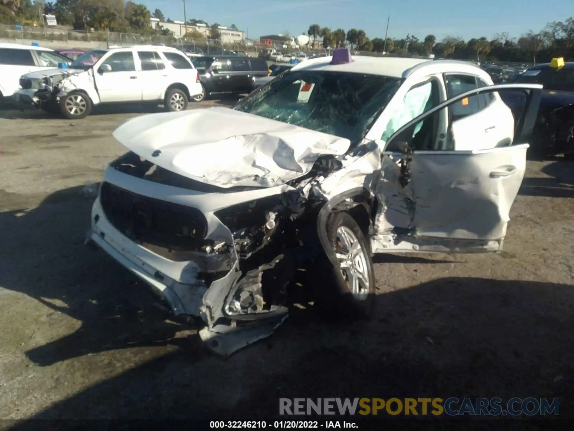 2 Photograph of a damaged car W1N4N4GB5MJ118068 MERCEDES-BENZ GLA 2021