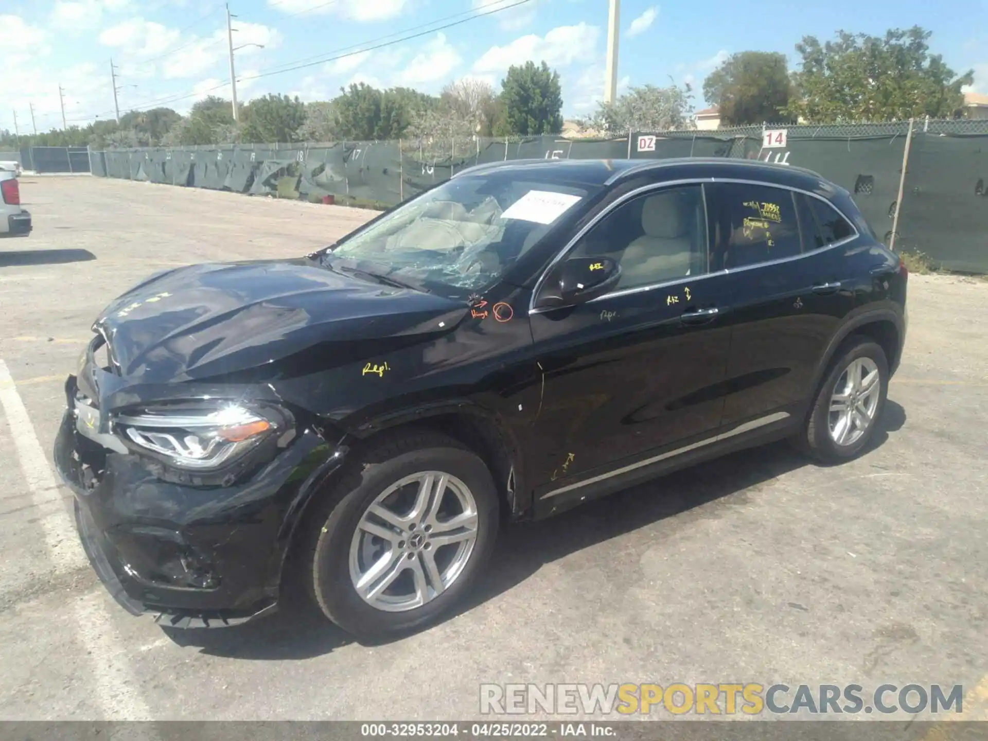 2 Photograph of a damaged car W1N4N4GB5MJ252112 MERCEDES-BENZ GLA 2021