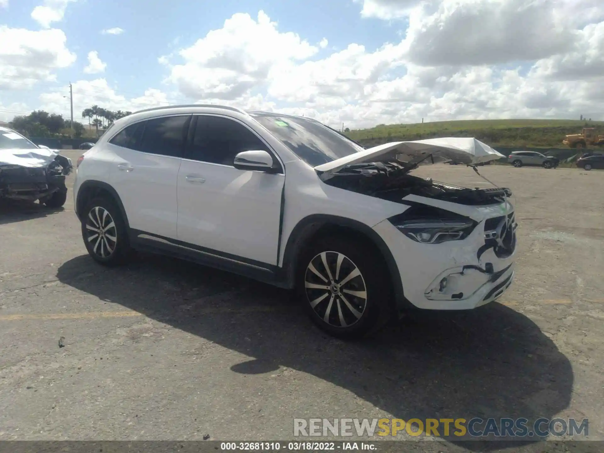 1 Photograph of a damaged car W1N4N4GB8MJ239922 MERCEDES-BENZ GLA 2021