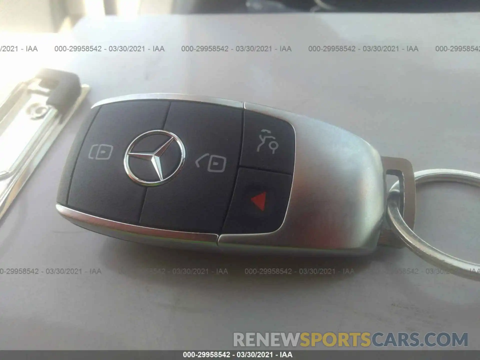 11 Photograph of a damaged car W1N4N4GB9MJ132958 MERCEDES-BENZ GLA 2021