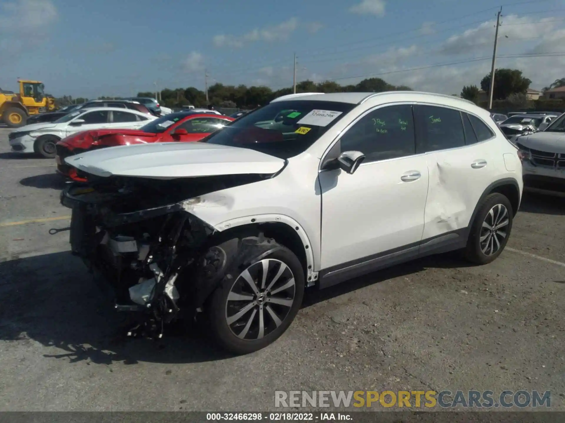 2 Photograph of a damaged car W1N4N4GBXMJ151518 MERCEDES-BENZ GLA 2021