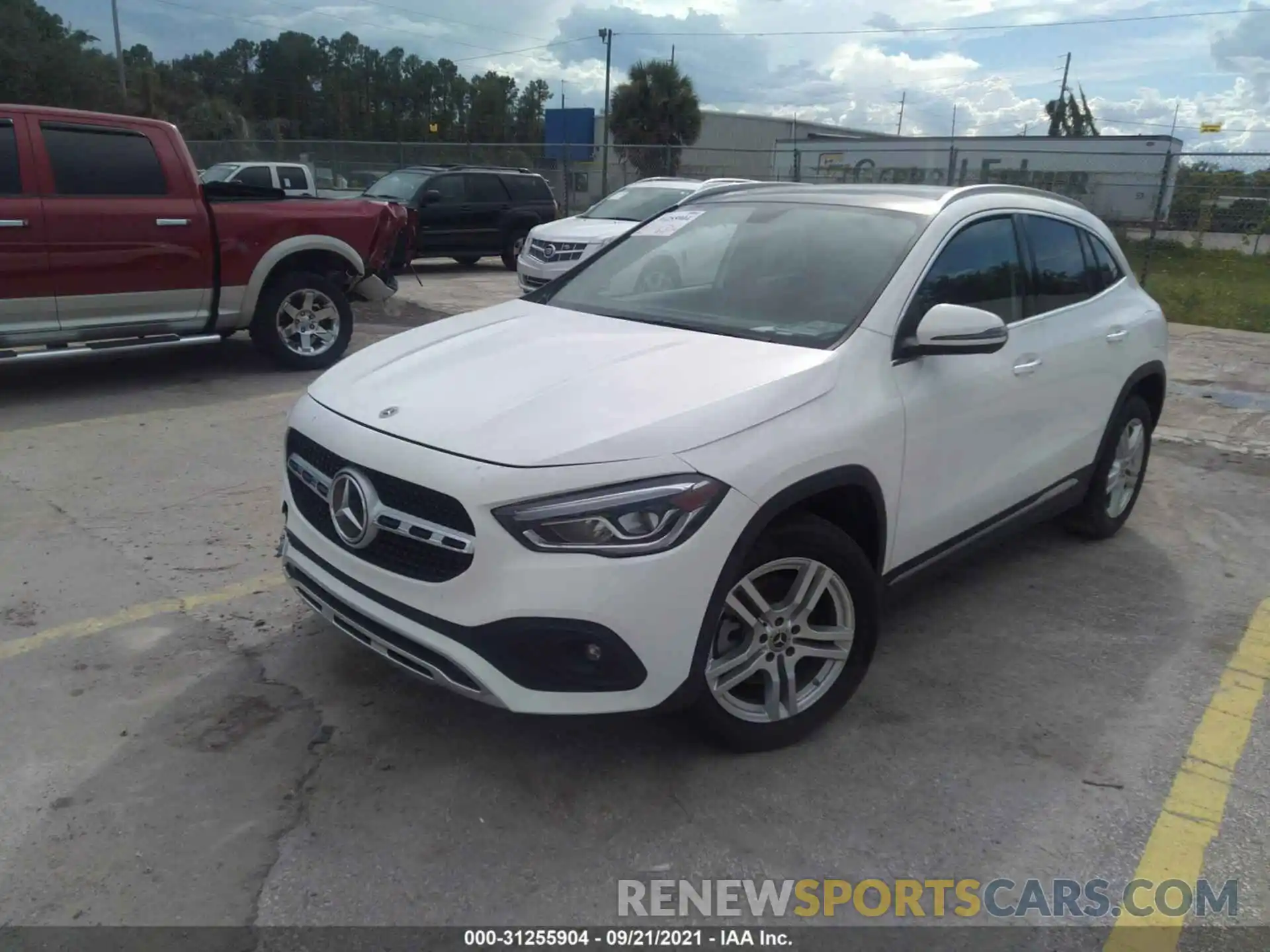 2 Photograph of a damaged car W1N4N4GBXMJ249478 MERCEDES-BENZ GLA 2021