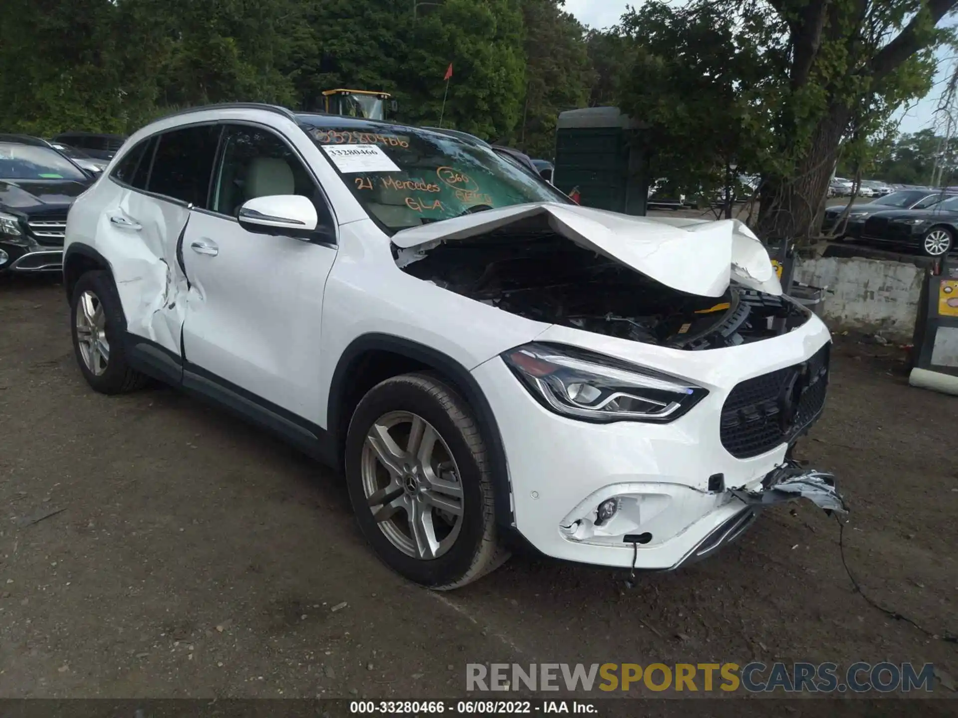 1 Photograph of a damaged car W1N4N4HB0MJ237452 MERCEDES-BENZ GLA 2021