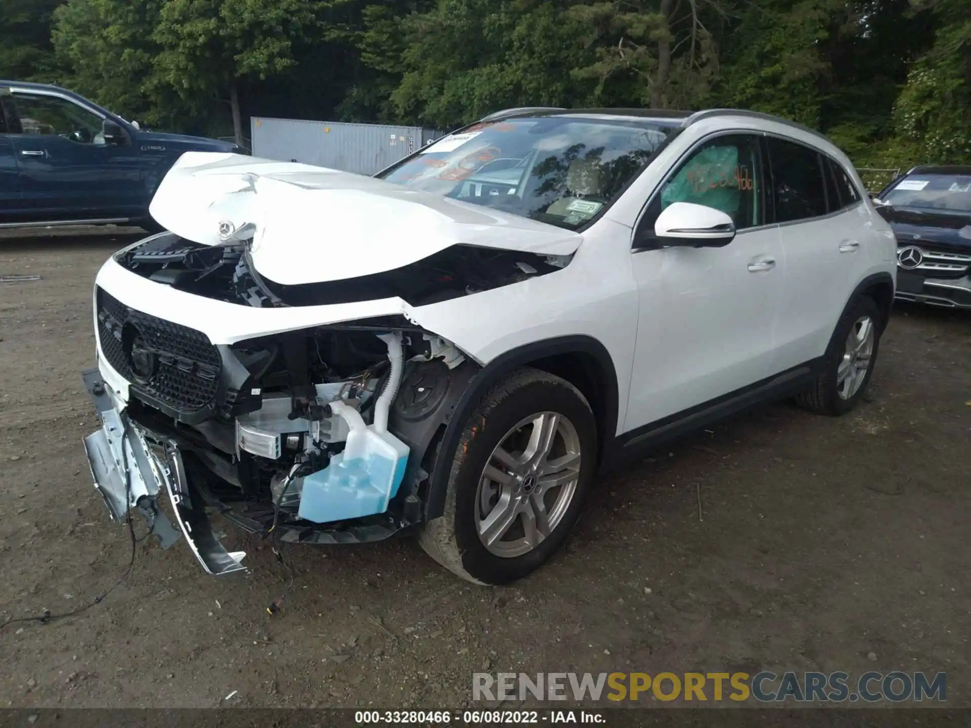 2 Photograph of a damaged car W1N4N4HB0MJ237452 MERCEDES-BENZ GLA 2021