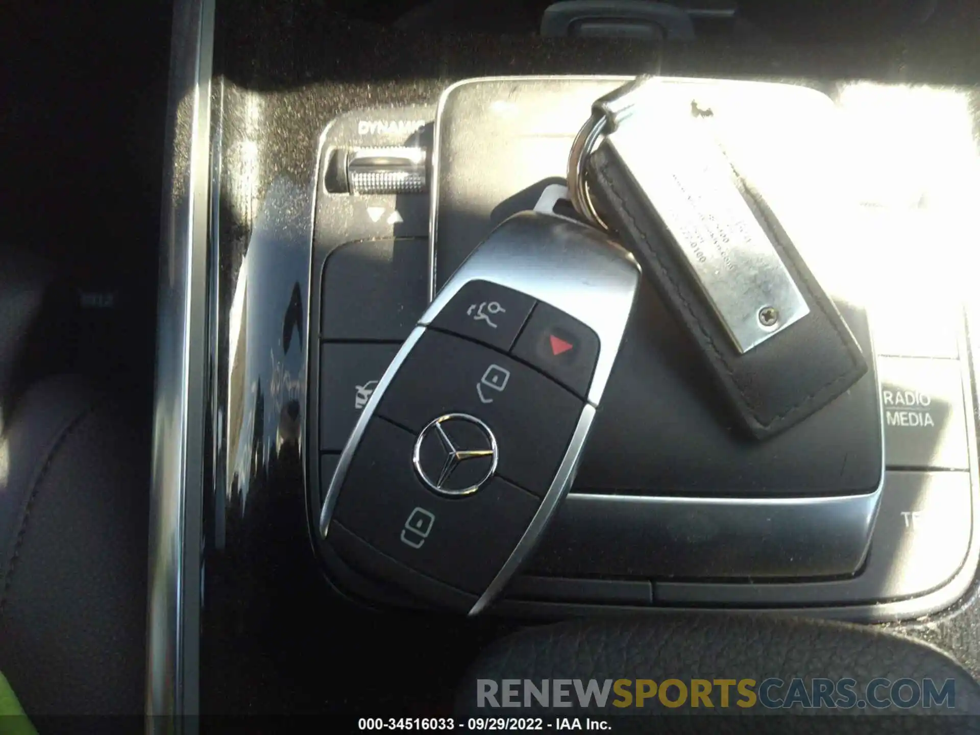 11 Photograph of a damaged car W1N4N4HB1MJ141569 MERCEDES-BENZ GLA 2021