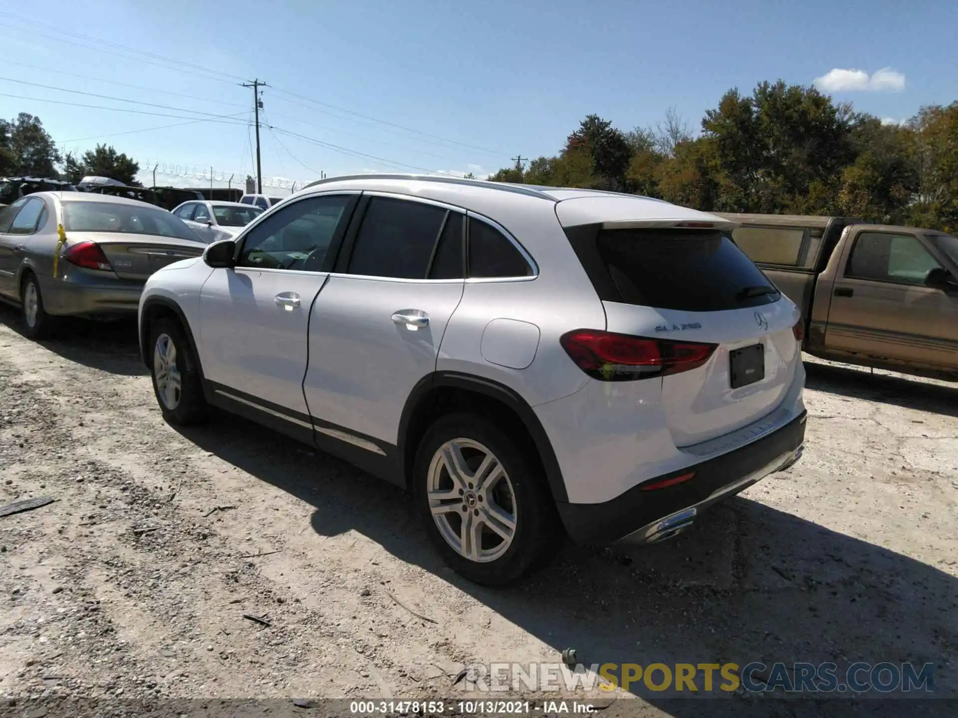 3 Photograph of a damaged car W1N4N4HB1MJ147145 MERCEDES-BENZ GLA 2021