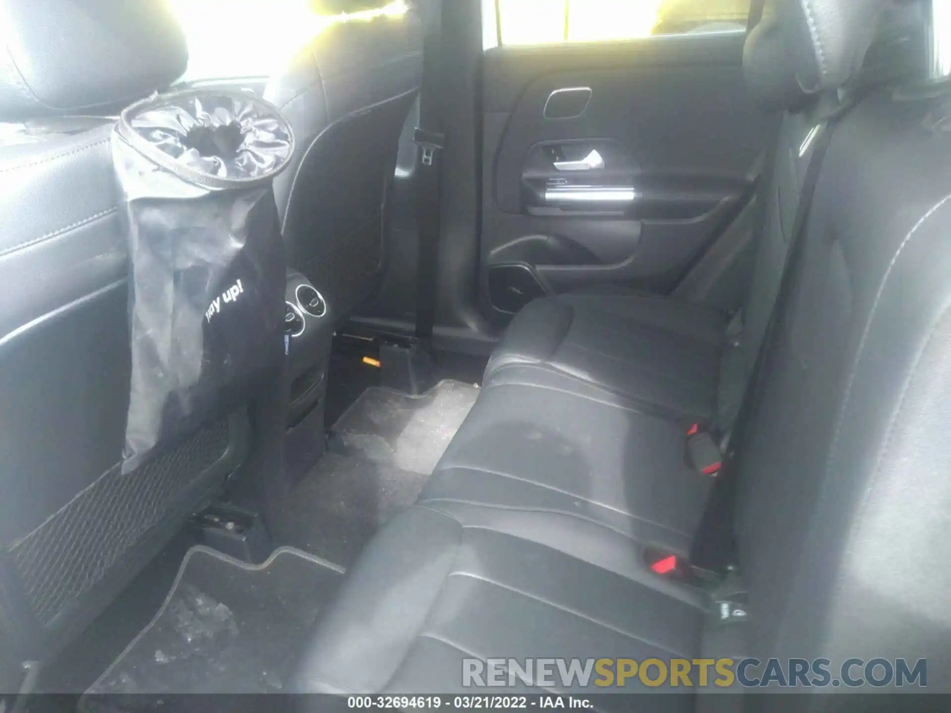 8 Photograph of a damaged car W1N4N4HB1MJ158727 MERCEDES-BENZ GLA 2021