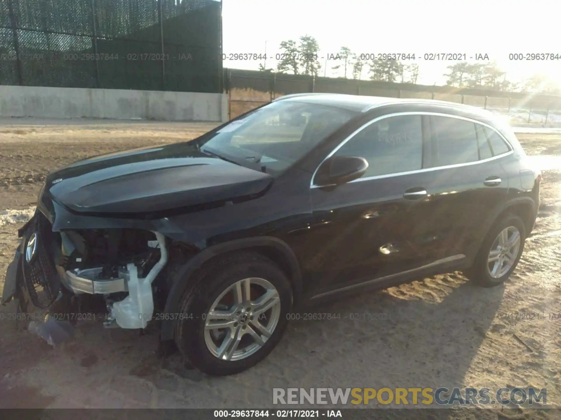 2 Photograph of a damaged car W1N4N4HB2MJ188495 MERCEDES-BENZ GLA 2021