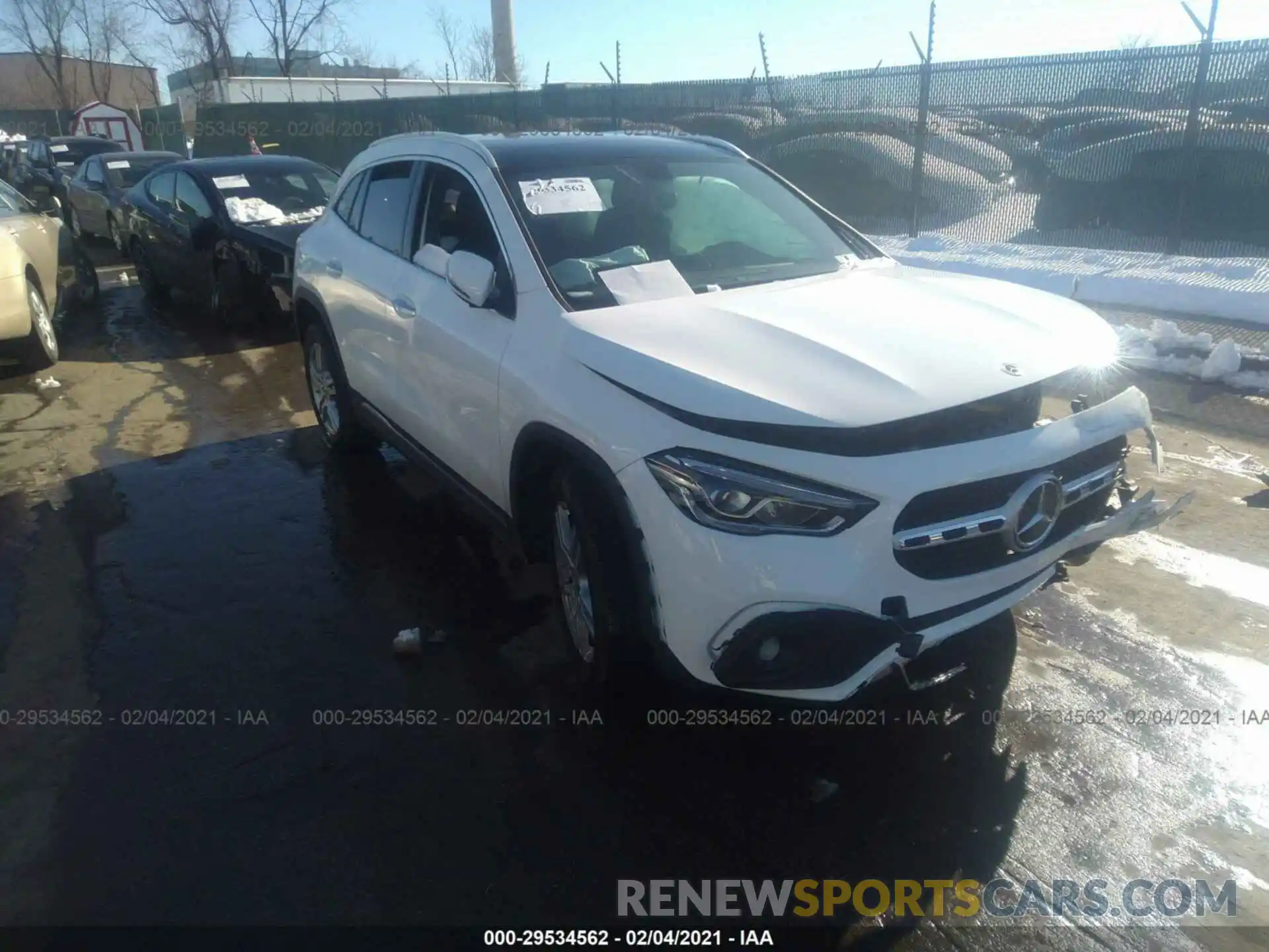 1 Photograph of a damaged car W1N4N4HB4MJ190216 MERCEDES-BENZ GLA 2021