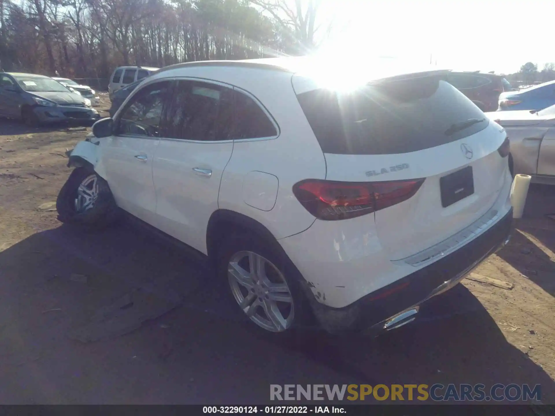 3 Photograph of a damaged car W1N4N4HB5MJ185364 MERCEDES-BENZ GLA 2021