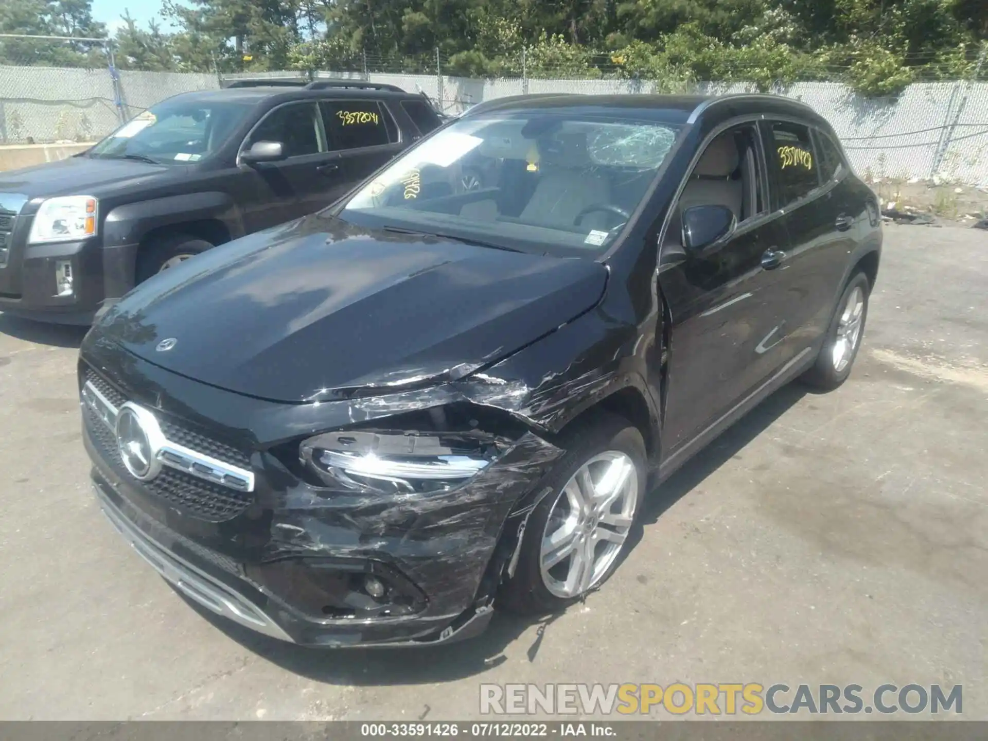 2 Photograph of a damaged car W1N4N4HB5MJ279728 MERCEDES-BENZ GLA 2021