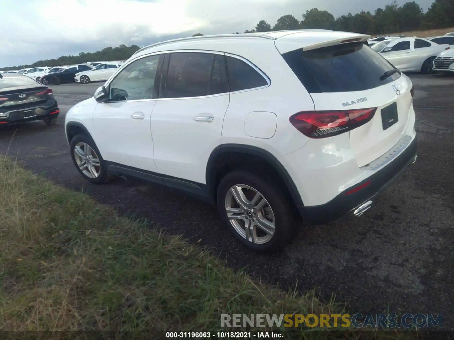 3 Photograph of a damaged car W1N4N4HB6MJ224706 MERCEDES-BENZ GLA 2021