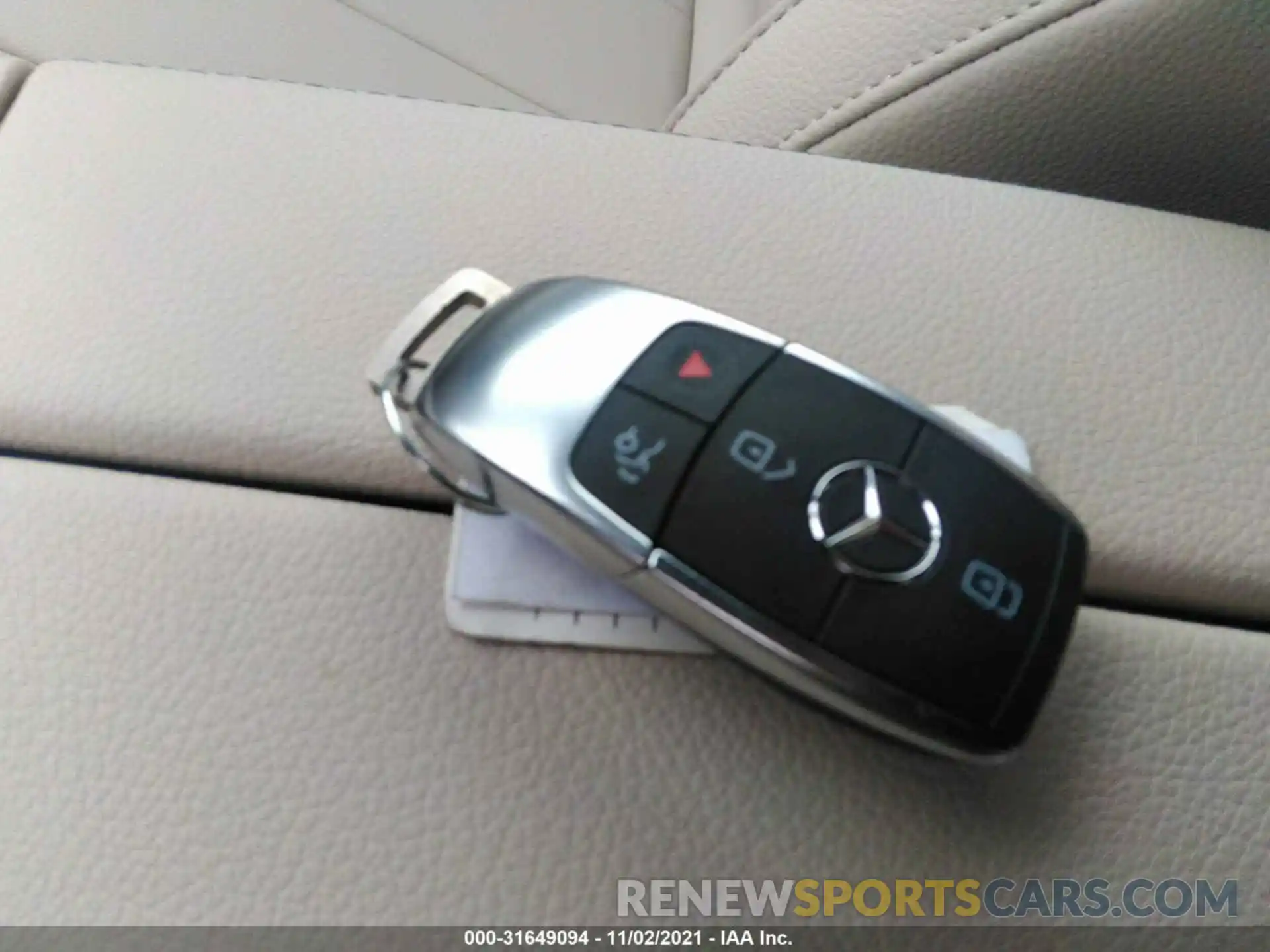 11 Photograph of a damaged car W1N4N4HB6MJ269144 MERCEDES-BENZ GLA 2021