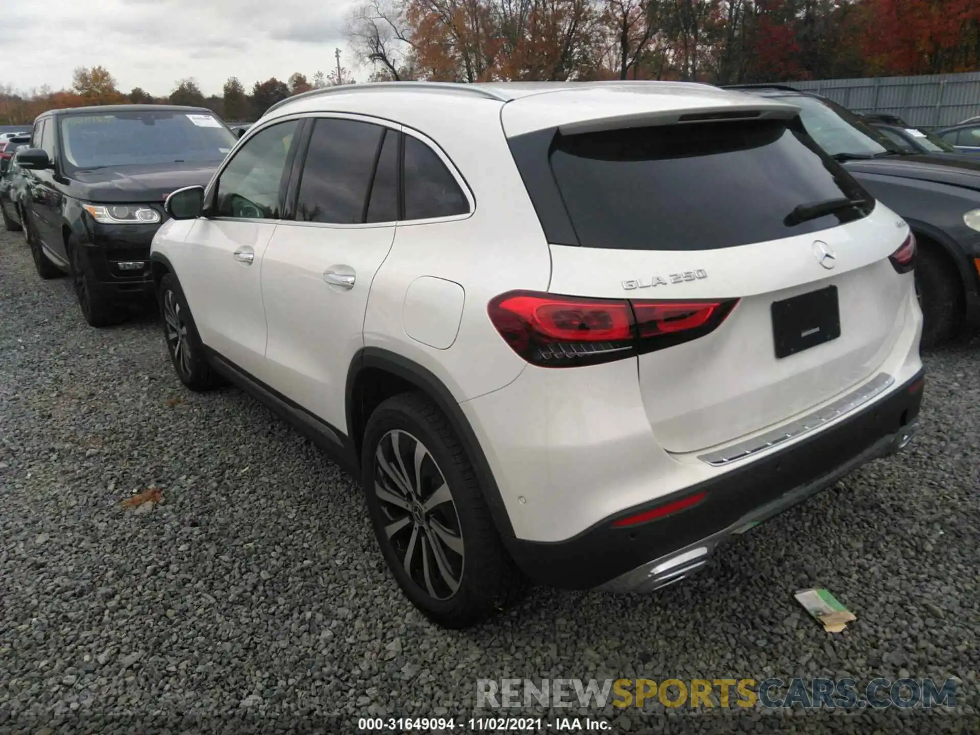 3 Photograph of a damaged car W1N4N4HB6MJ269144 MERCEDES-BENZ GLA 2021