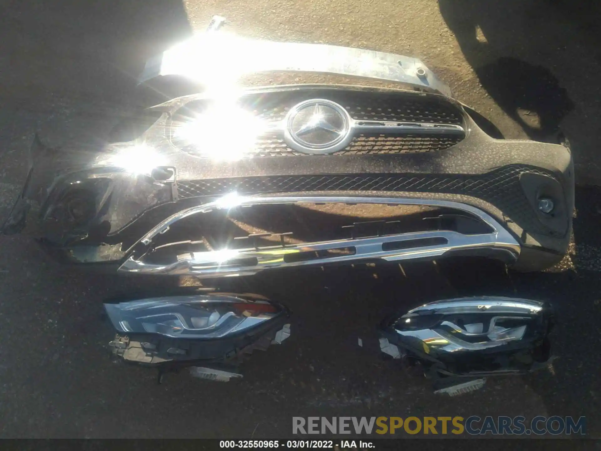 12 Photograph of a damaged car W1N4N4HB7MJ118586 MERCEDES-BENZ GLA 2021