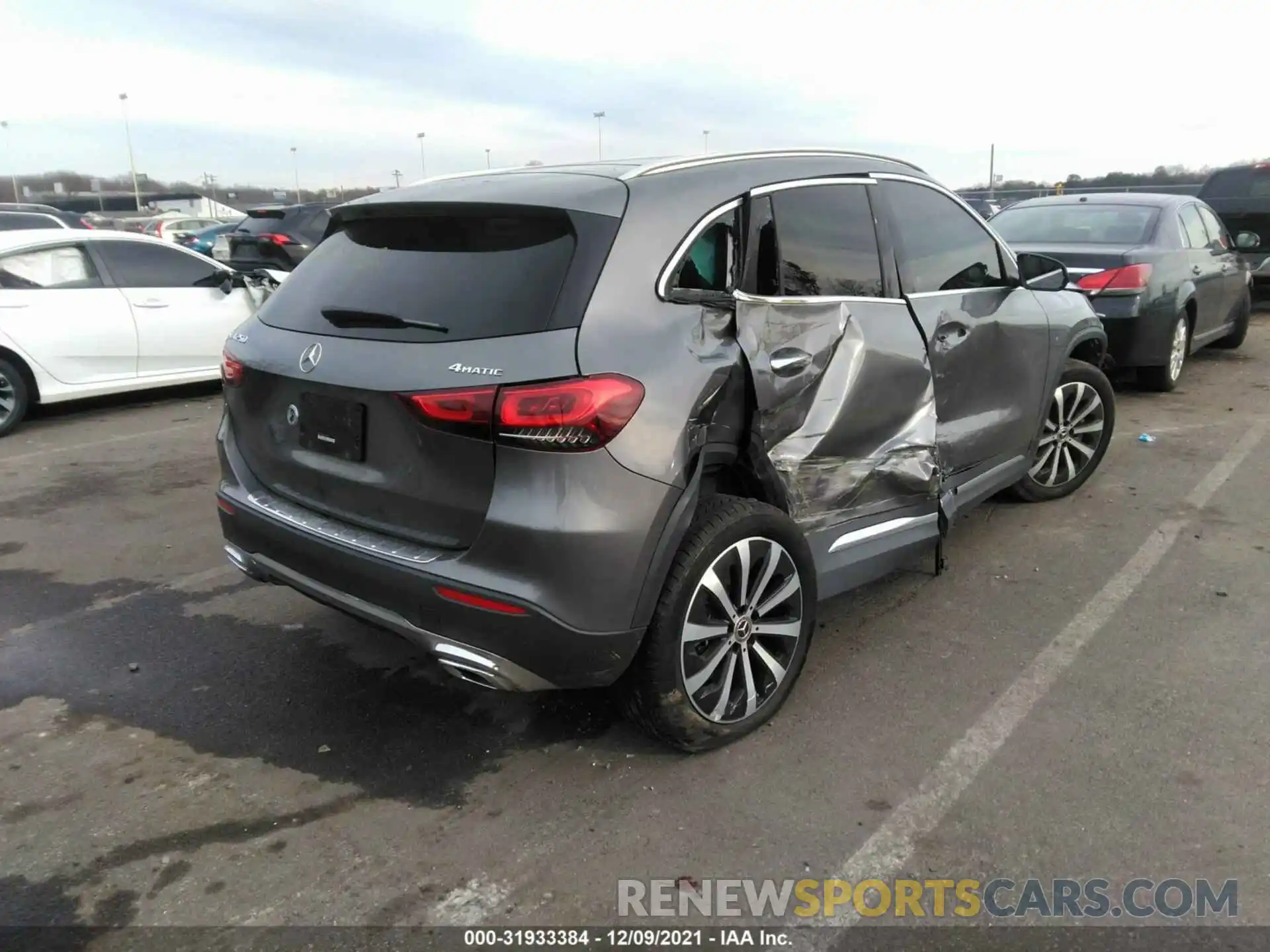 4 Photograph of a damaged car W1N4N4HB9MJ119464 MERCEDES-BENZ GLA 2021