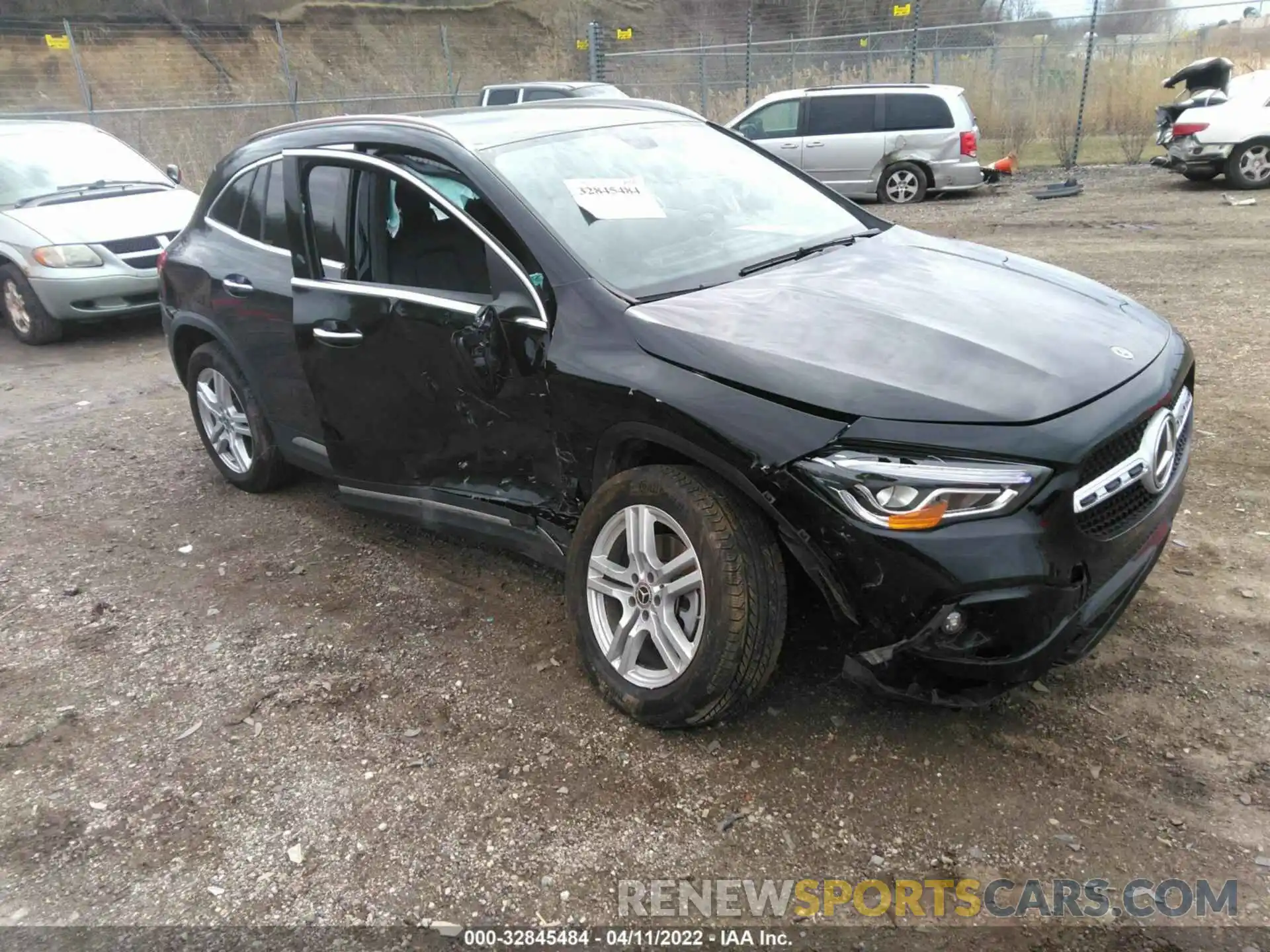 1 Photograph of a damaged car W1N4N4HBXMJ257448 MERCEDES-BENZ GLA 2021