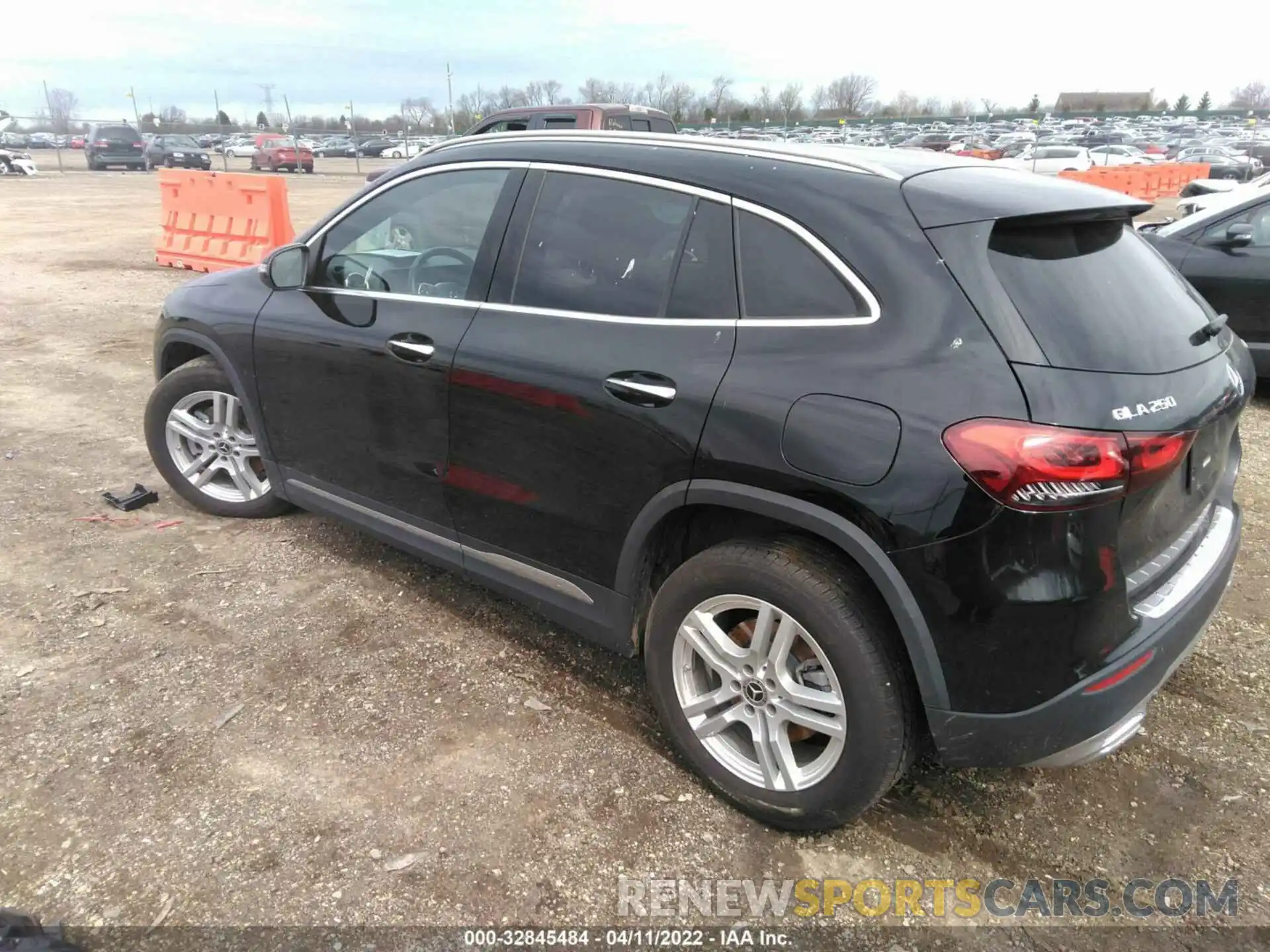 3 Фотография поврежденного автомобиля W1N4N4HBXMJ257448 MERCEDES-BENZ GLA 2021