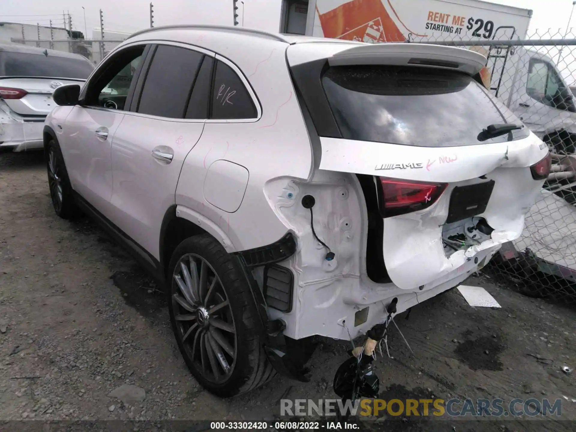 3 Photograph of a damaged car W1N4N5BB3MJ316323 MERCEDES-BENZ GLA 2021